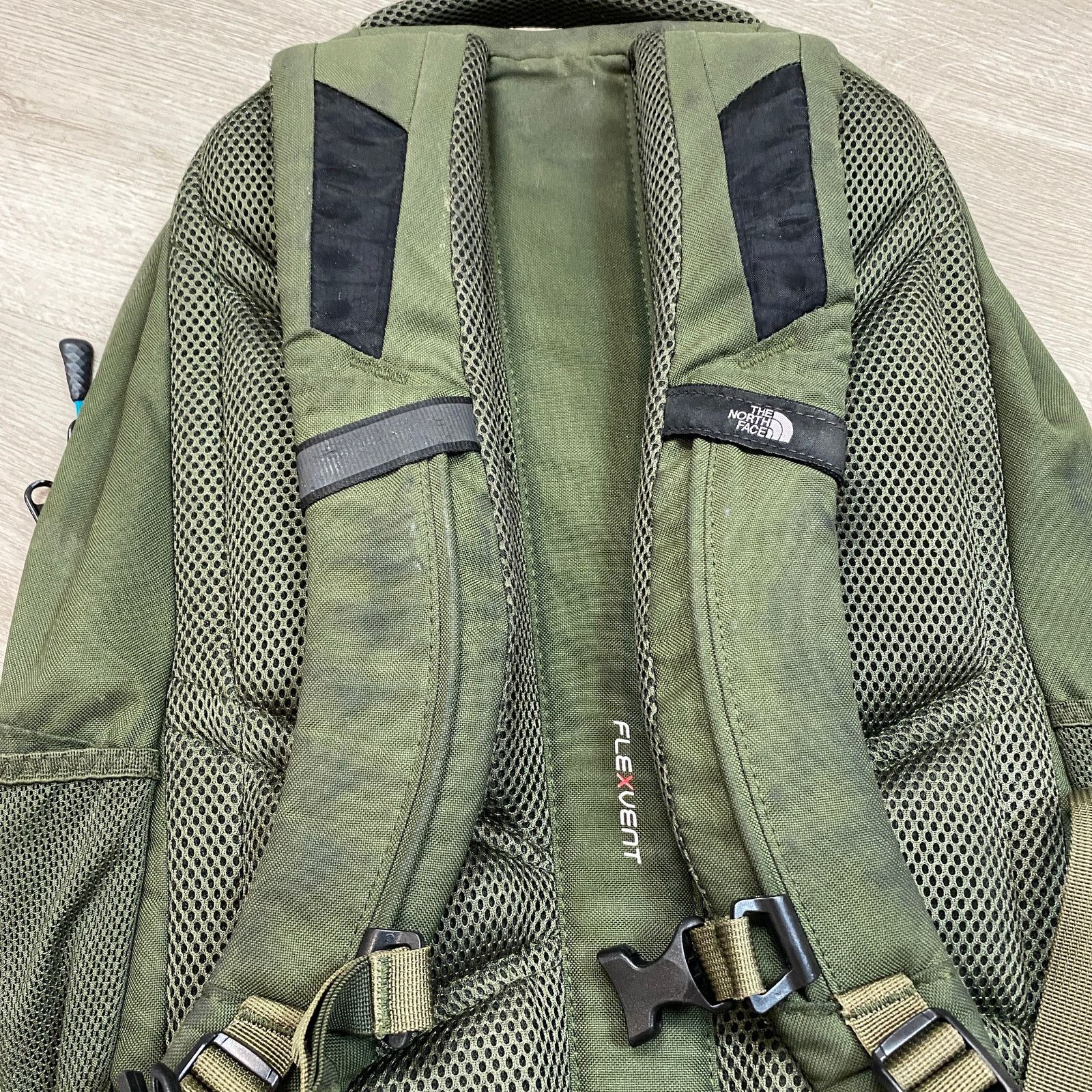 The North Face The North Face Vault Everyday Commuter Backpack Daypack Size ONE SIZE - 14 Thumbnail