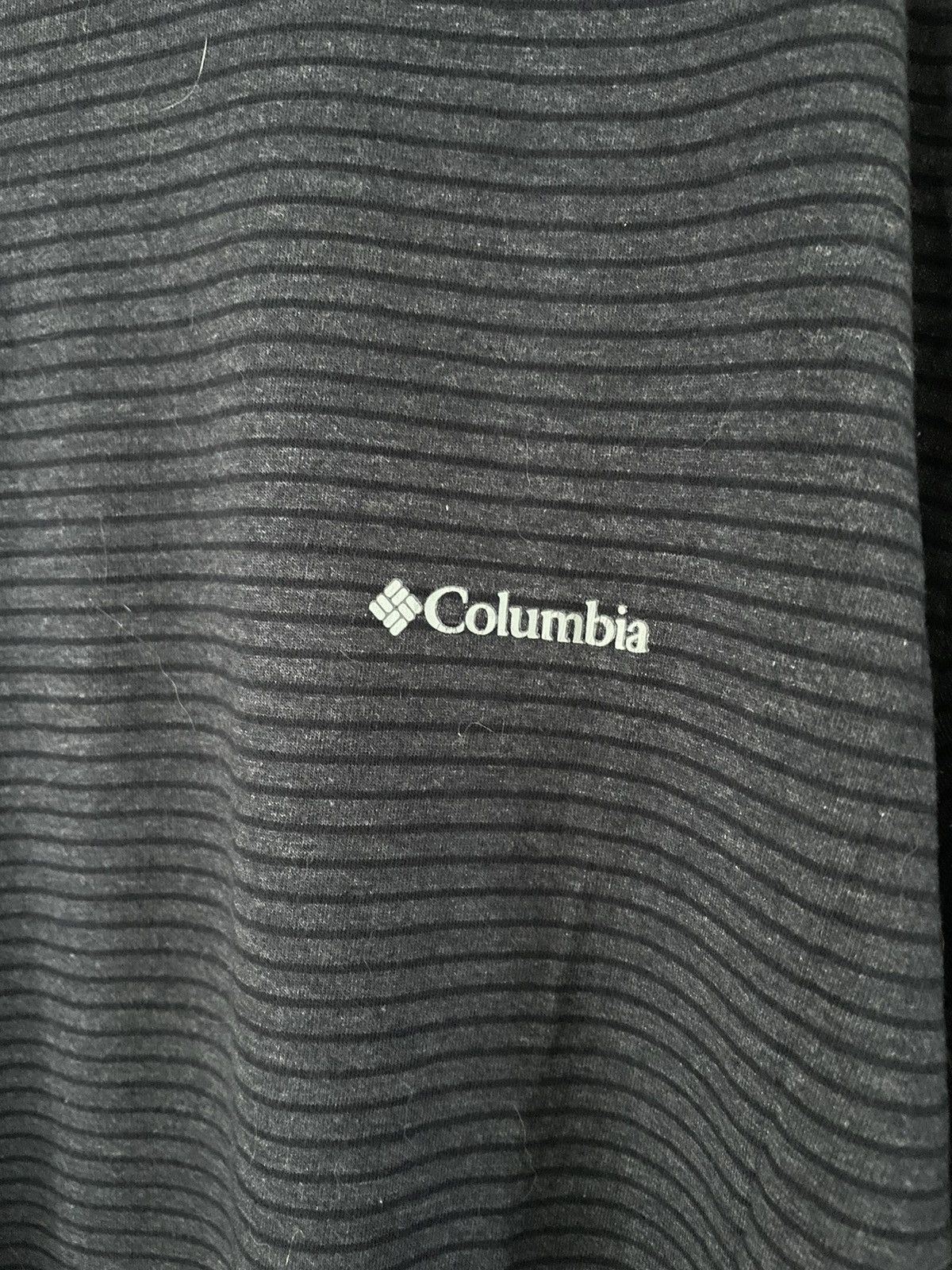 Columbia Light Weight Columbia T-Shirt Size US XL / EU 56 / 4 - 2 Thumbnail
