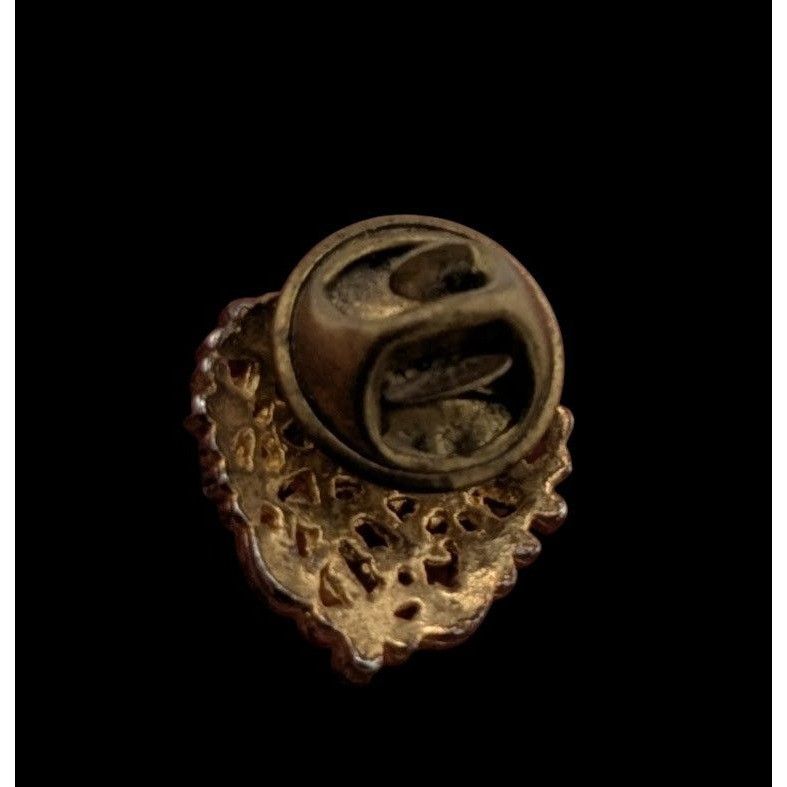 Other Vintage Floral Heart Victorian Style Textured Lapel Pin Size ONE SIZE - 2 Thumbnail