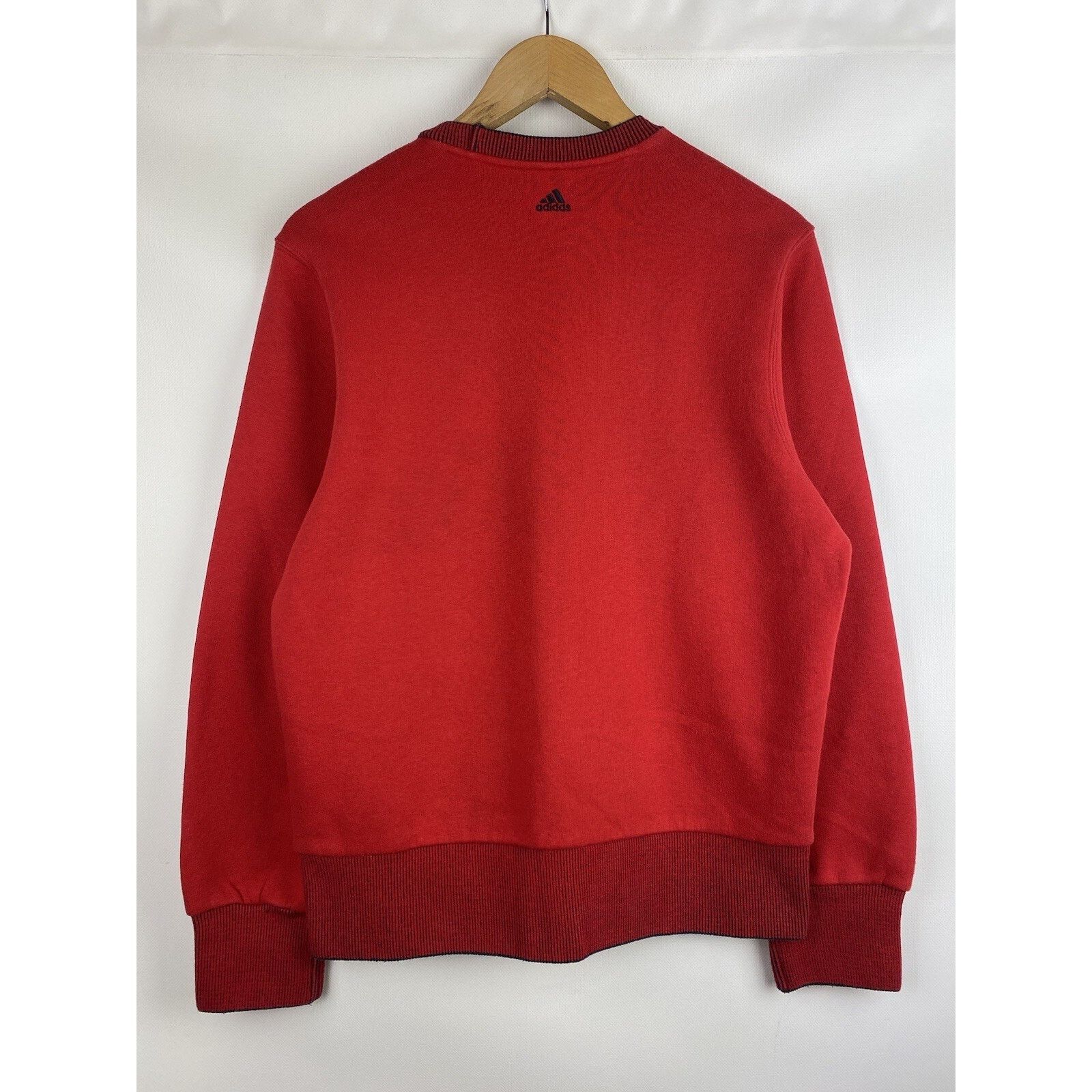 Adidas Adidas vintage big logo sweatshirt pullover size Xs / S Size US XS / EU 42 / 0 - 9 Thumbnail