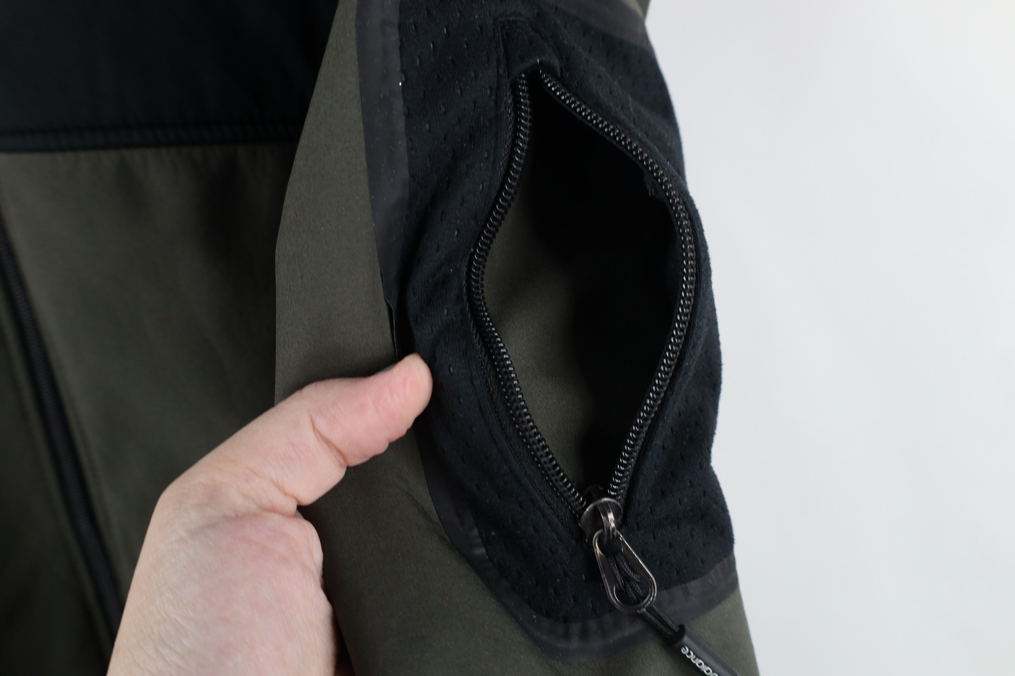 New Balance × Vintage Vintage New Balance Fleece Lined Soft Shell Hooded Jacket Size US M / EU 48-50 / 2 - 7 Thumbnail