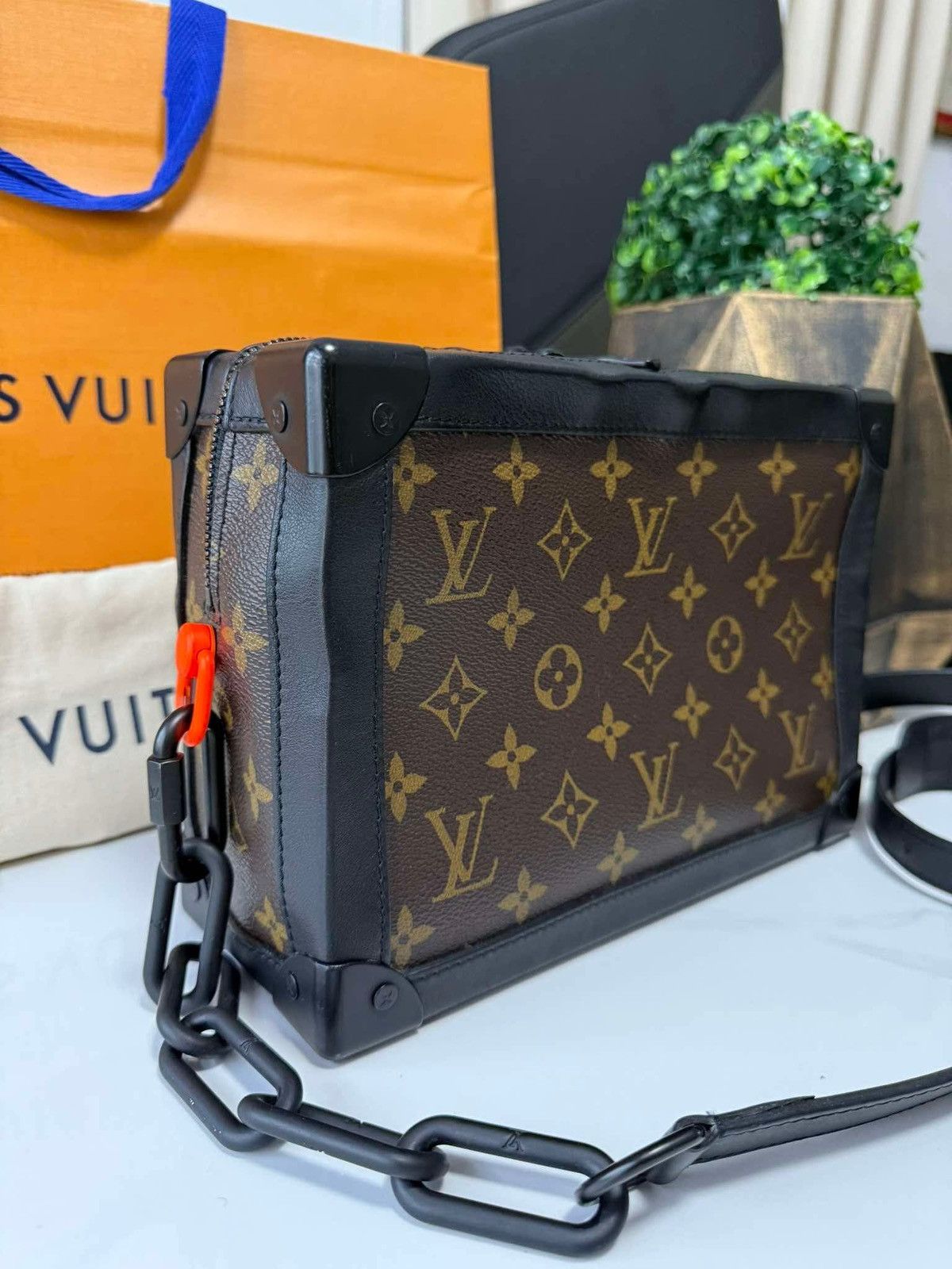 Louis Vuitton Louis Vuitton Soft Trunk Size ONE SIZE - 4 Thumbnail