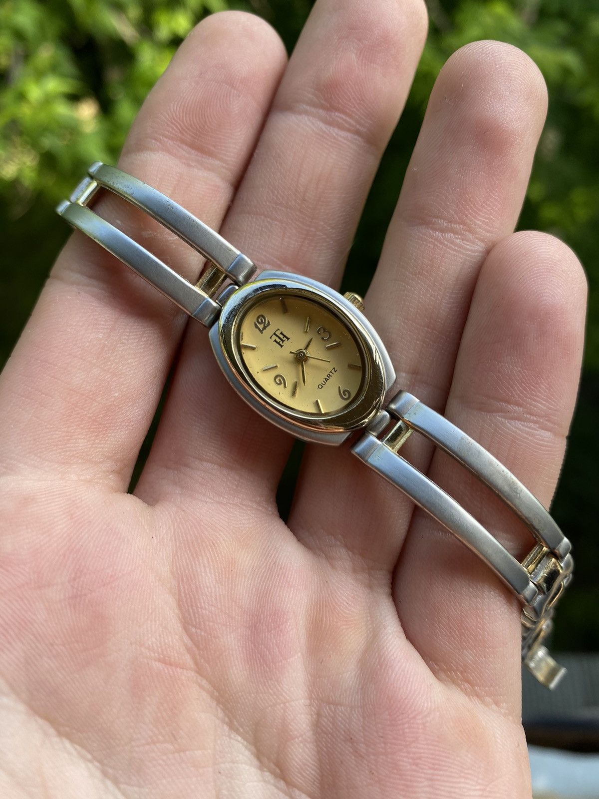Japanese Brand × Jewelry × Vintage Elegant Two-Tone Watch - Silver & Gold Size ONE SIZE - 9 Thumbnail