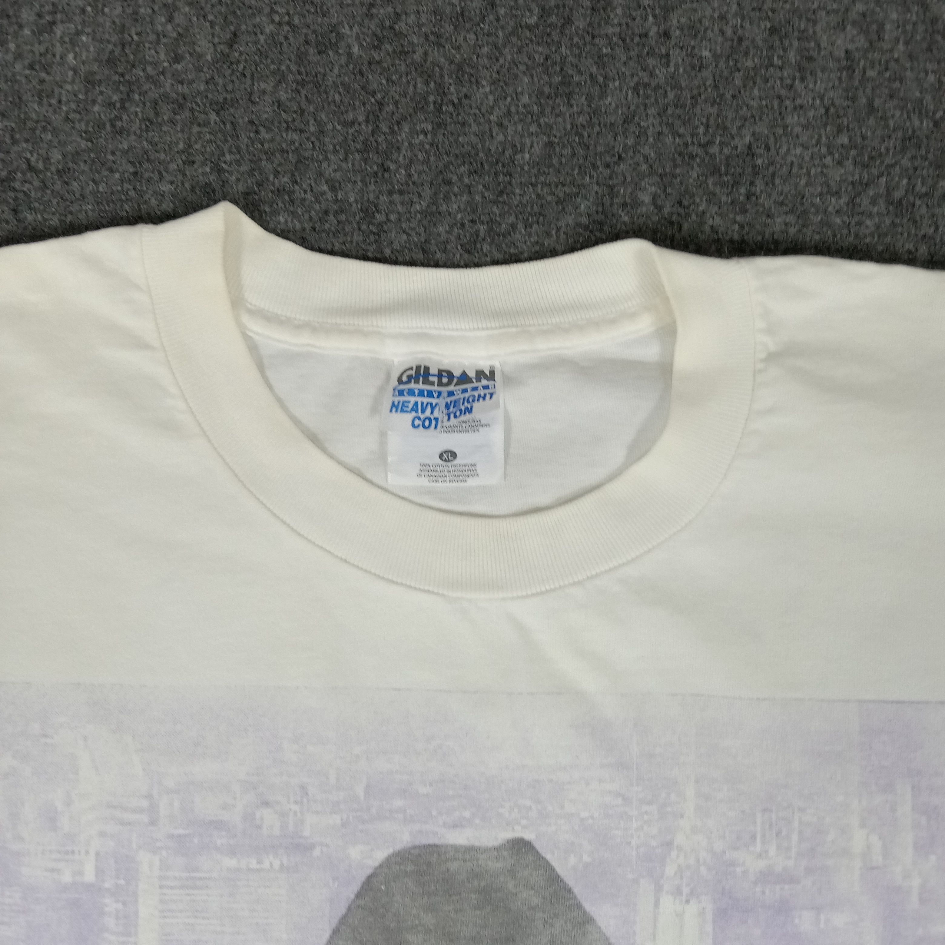 Band Tees × Vintage Vintage 90's Garth Brook Live Nyc '97 Solo Singer Tshirt Size US XL / EU 56 / 4 - 4 Thumbnail