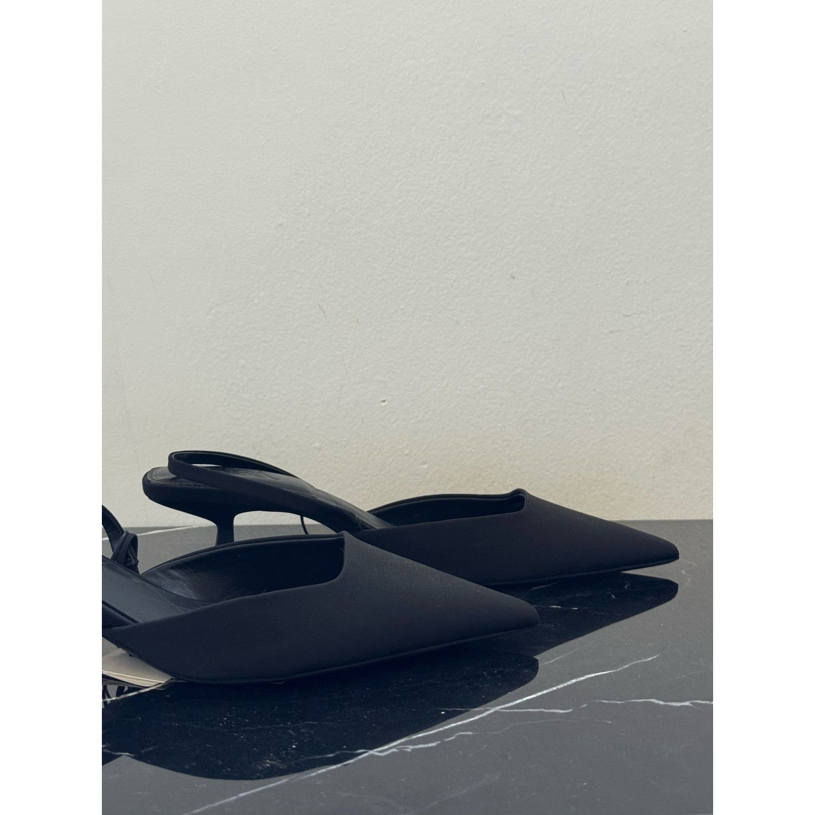 Zara Zara Black Pointed Toe Slingback Kitten Heels Size US 9 / IT 39 - 5 Thumbnail