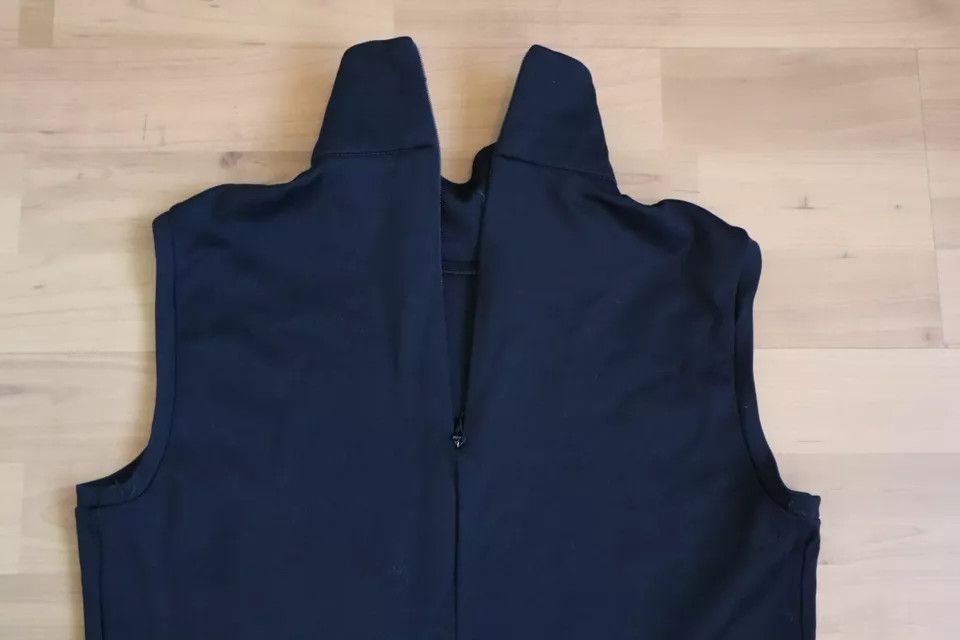 Max Mara Max Mara maxi dress turtleneck black size S/M vintage Size M / US 6-8 / IT 42-44 - 6 Thumbnail