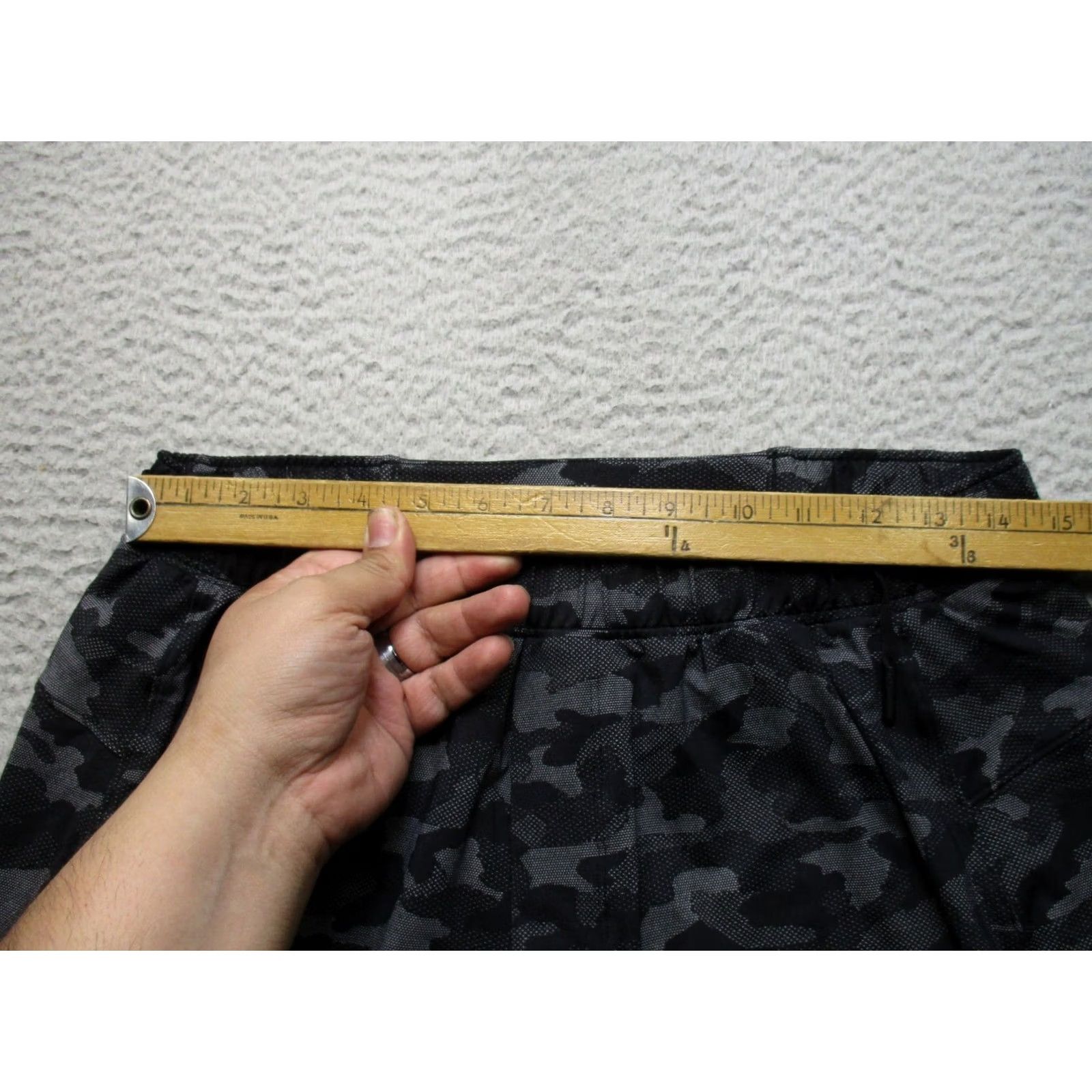 Lululemon Lululemon Surge Shorts Mens L Black Camo Performance Running Gym Lined Size US 30 / EU 46 - 2 Thumbnail