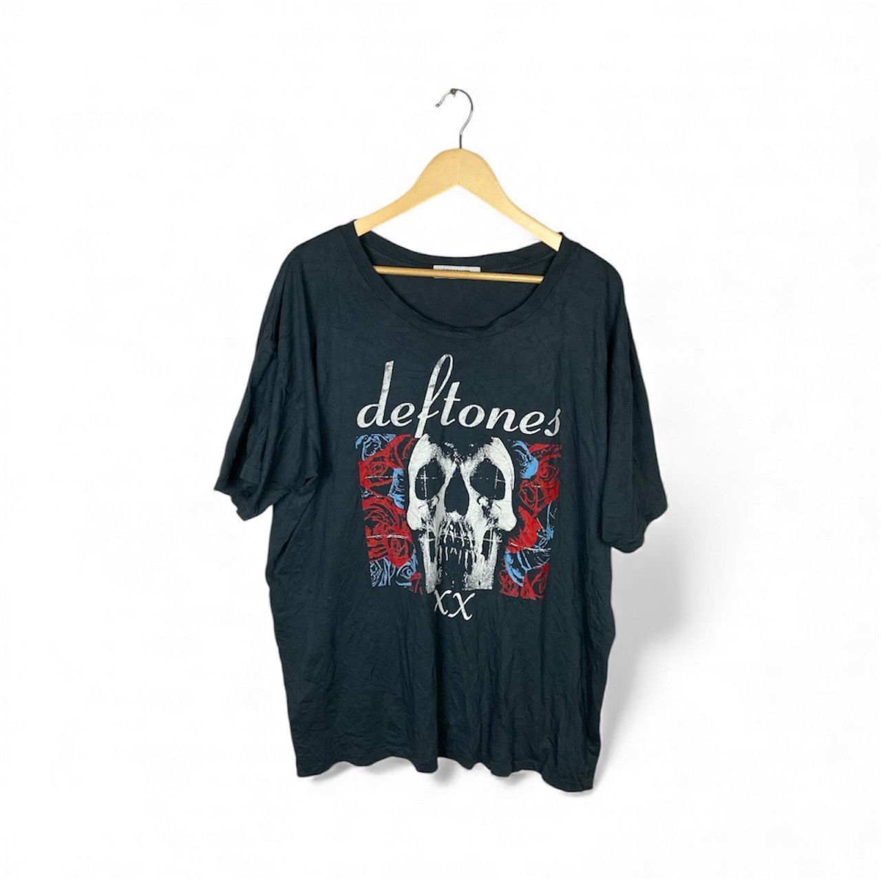 Band Tees DEFTONES 2023 DAYDREAMER 20TH ANNIVERSARY TEE Size US XL / EU 56 / 4 - 1 Thumbnail