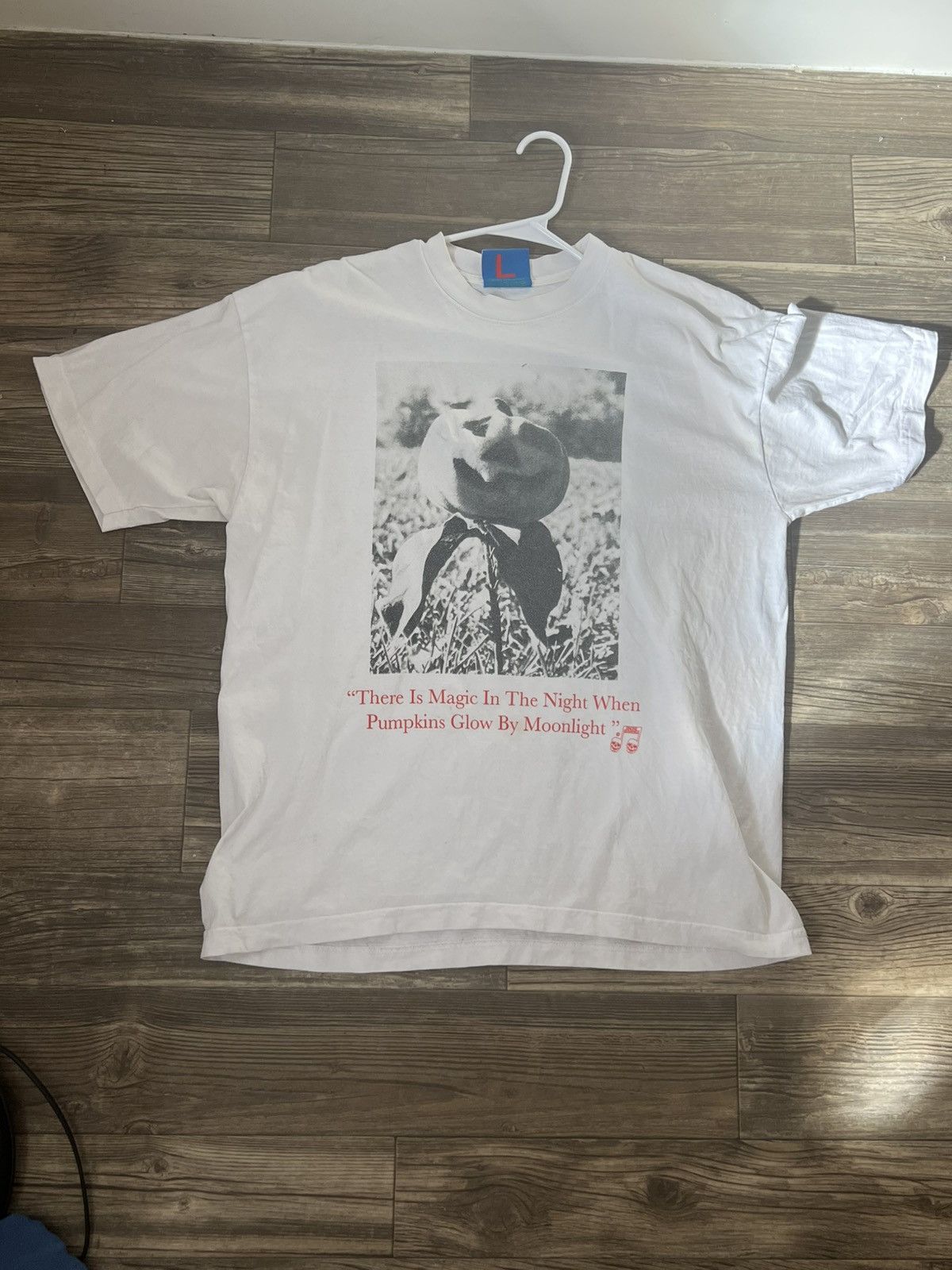 Online Ceramics Online Ceramics There is Magic Pumpkin Tee Size US L / EU 52-54 / 3 - 1 Thumbnail