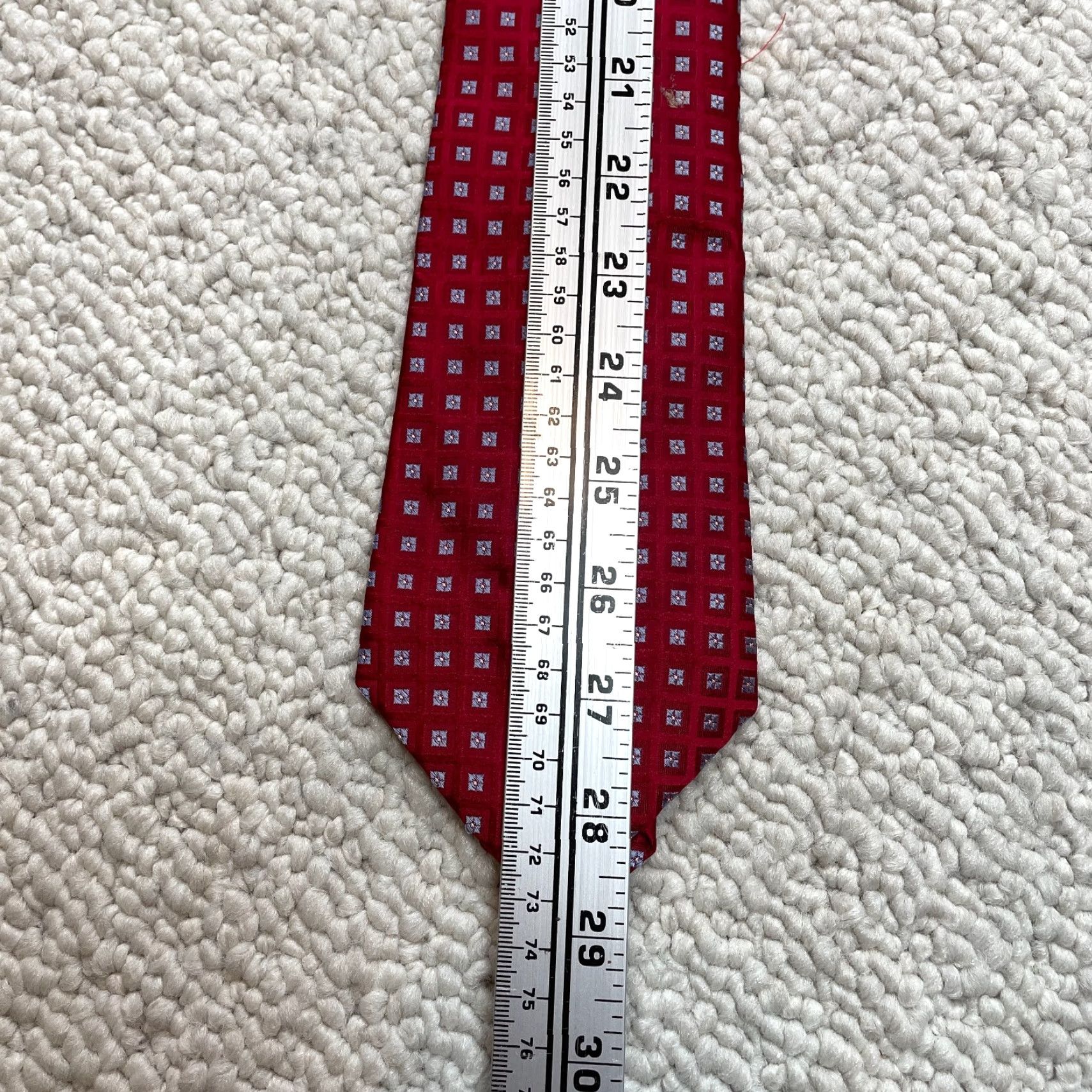 Roundtree & Yorke VINTAGE Roundtree & Yorke Tie Mens OS Red Blue Silk Classic Necktie Work Business Designable Adjustable Geometric Short Width Classic Pattern Mens Size ONE SIZE - 3 Thumbnail