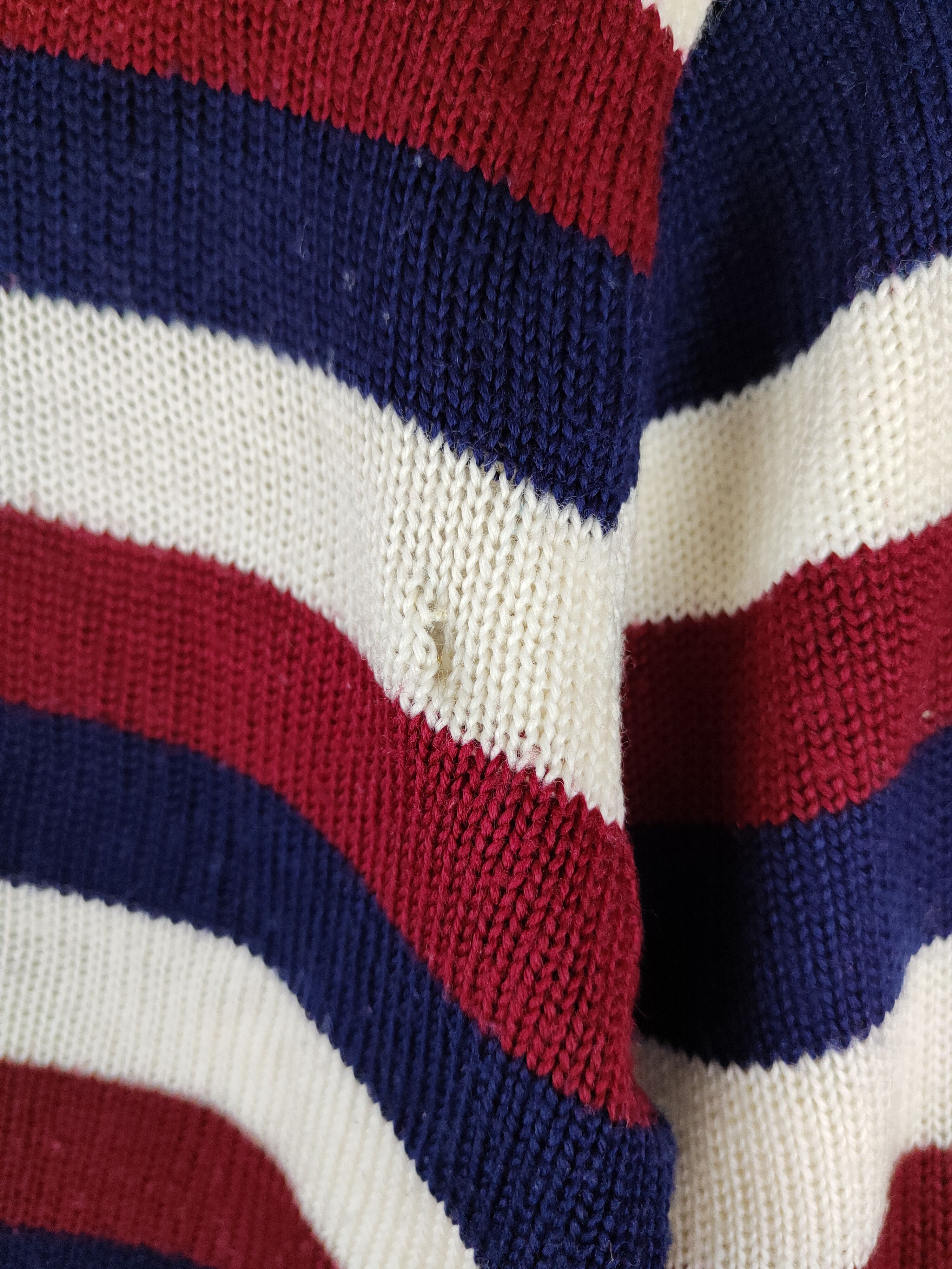 Japanese Brand Japanese Brand Cream Red Stripe Knitwear Sweatshirt #S1505 Size S / US 4 / IT 40 - 2 Thumbnail