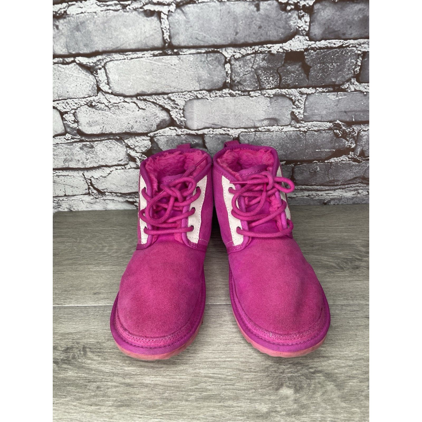 Ugg UGG PINK 🎀 Neumel Graphic Outline Authentic Fur Boots Kids Size US 6 / IT 36 - 16 Thumbnail
