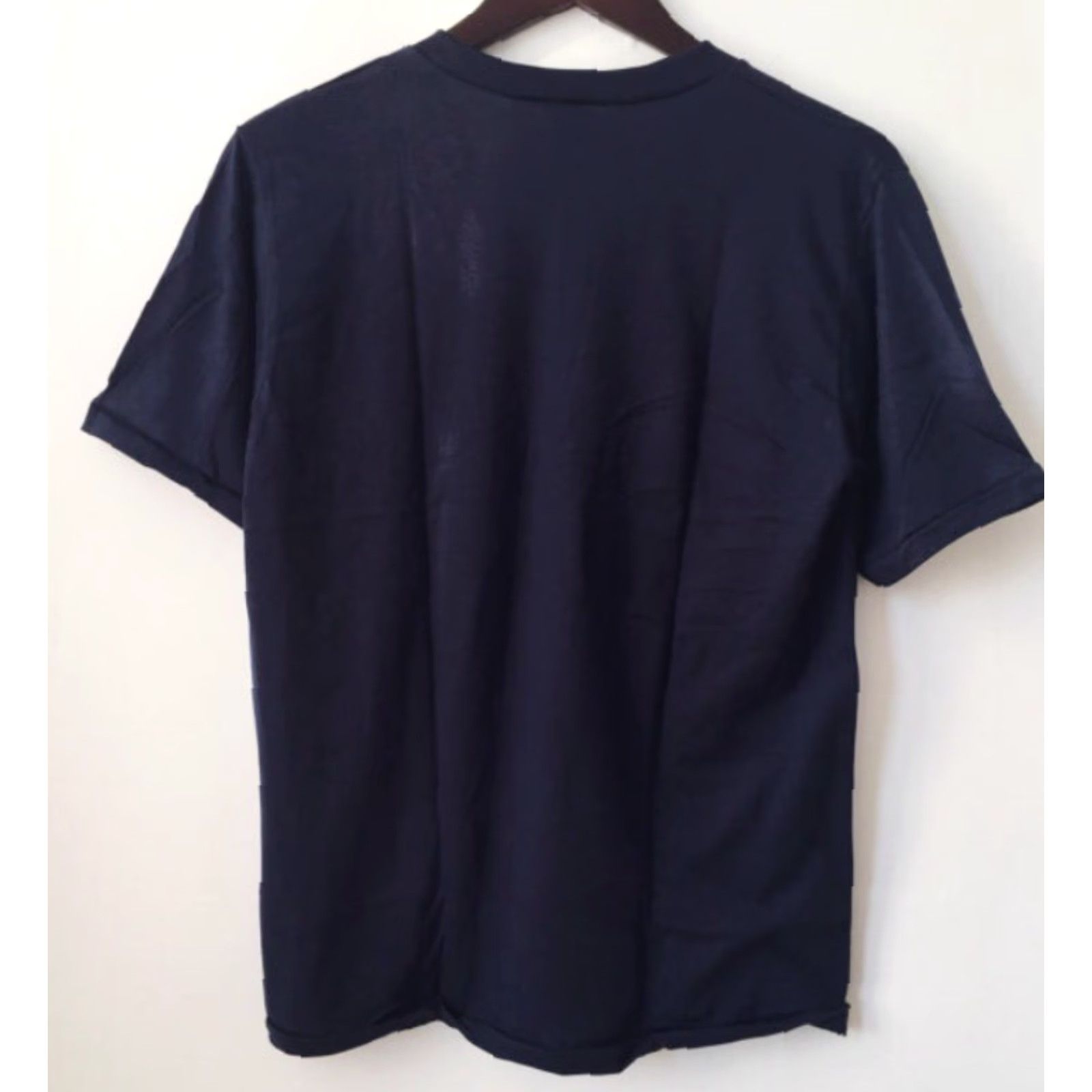 Russell Athletic VINTAGE Russell Athletic T-Shirt Mens Medium Navy Blue 90s Deadstock NWOT V-Neck 50/50 1990s 90s Athletic Fit USA Size US M / EU 48-50 / 2 - 4 Thumbnail