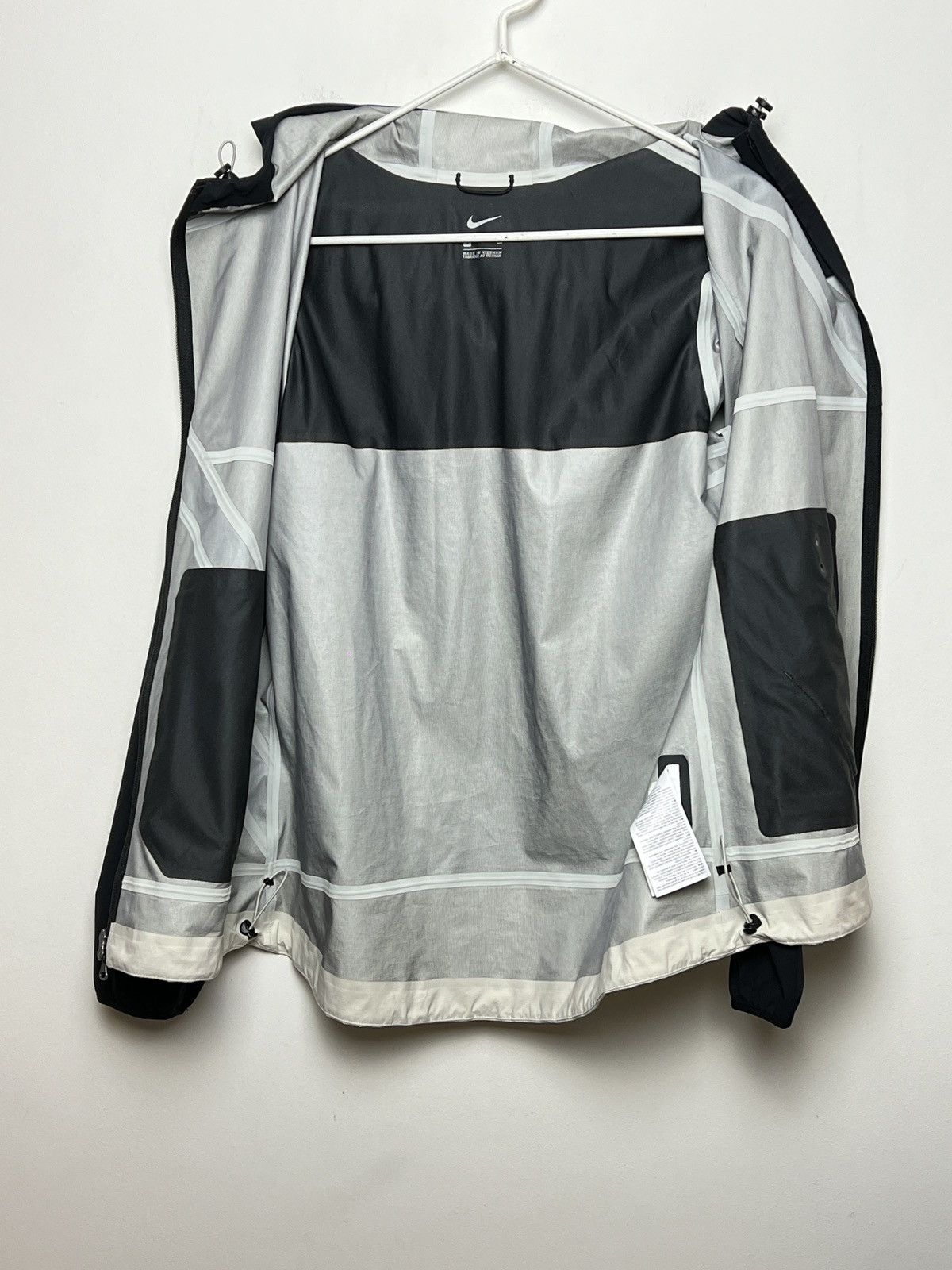 Nike × Undercover This Nike x Undercover Gyakusou tech jacket s-m Size US S / EU 44-46 / 1 - 14 Thumbnail