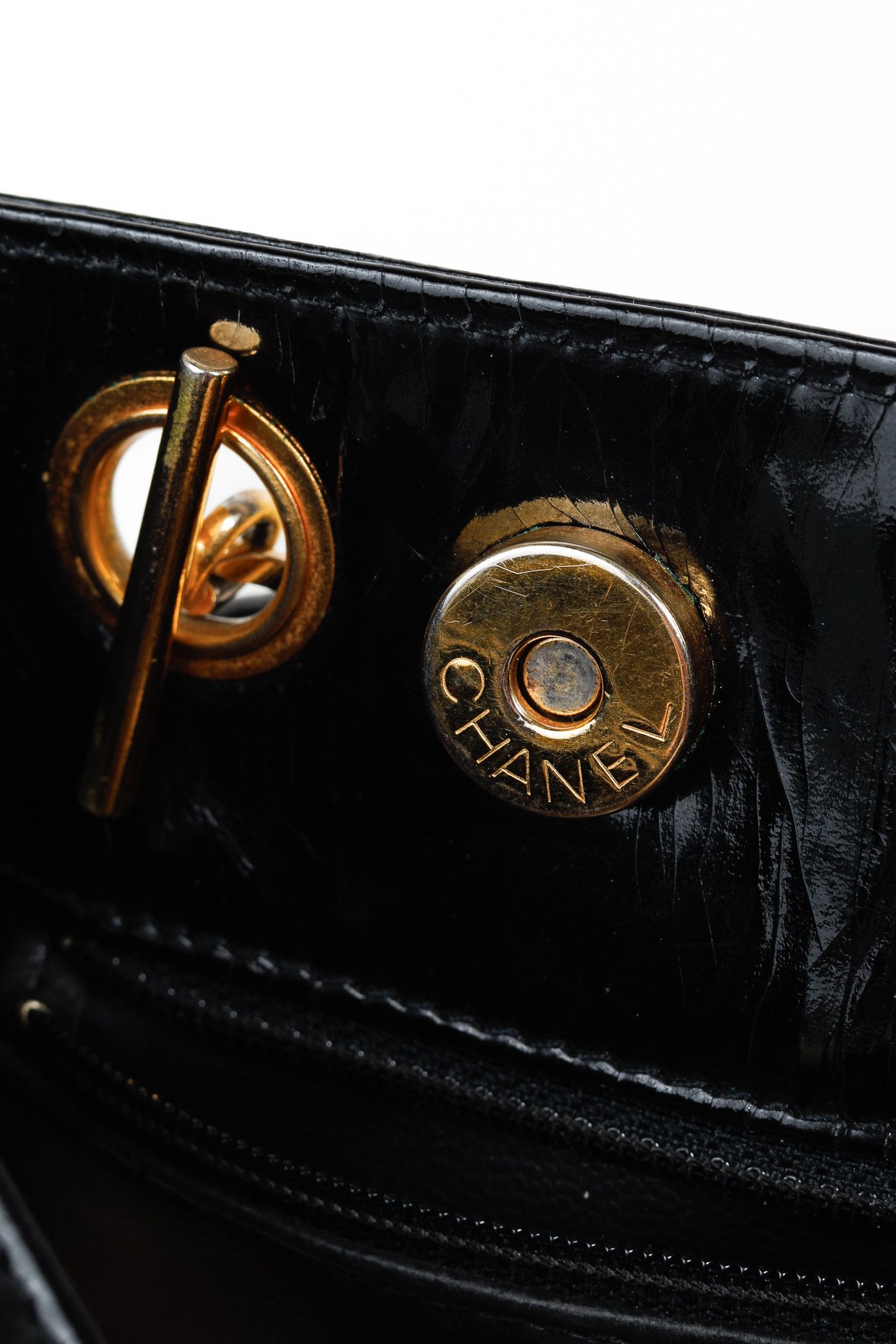 Chanel Chanel Vintage Black Patent Gold Plated CCs Shoulder bag Size ONE SIZE - 12 Thumbnail
