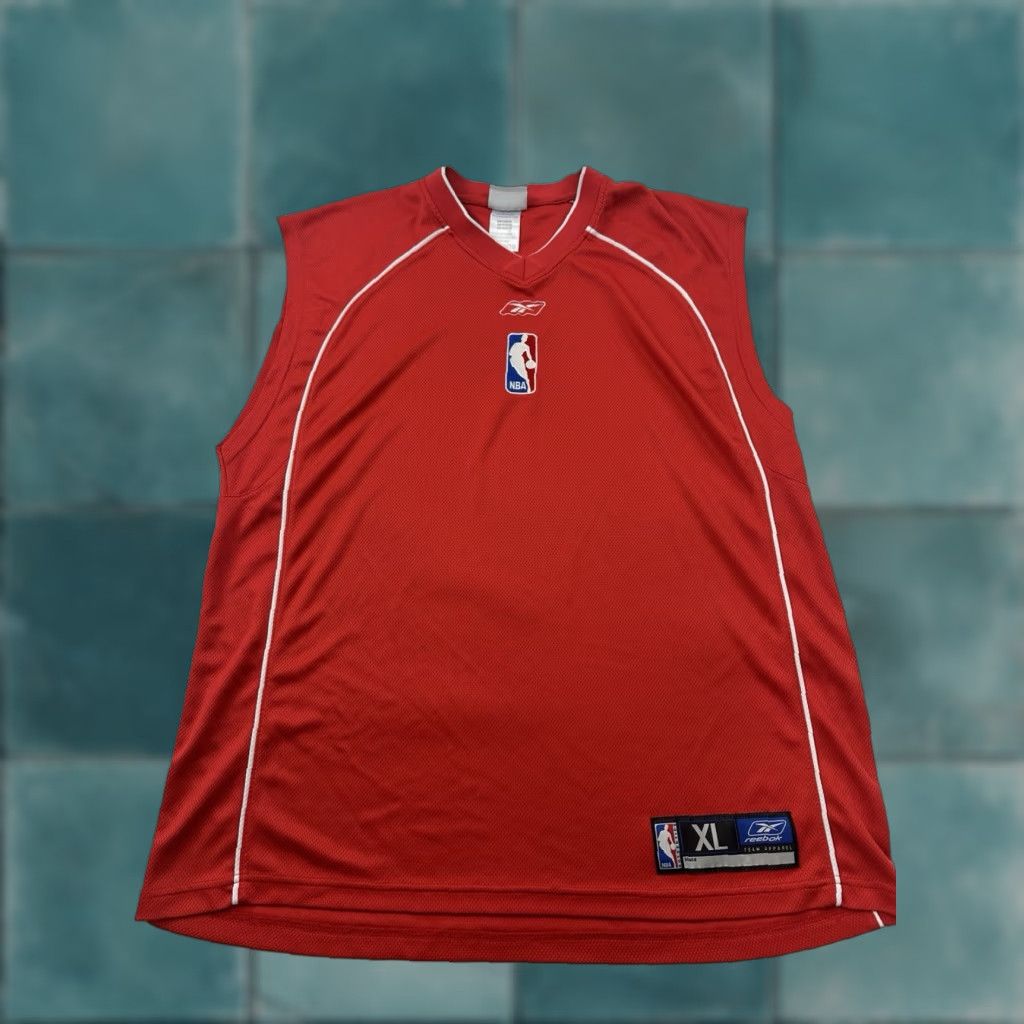 Reebok VINTAGE Reebok Jersey Shirt Mens XL Red Sleeveless NBA Casual Athletic Training Size US XL / EU 56 / 4 - 1 Thumbnail