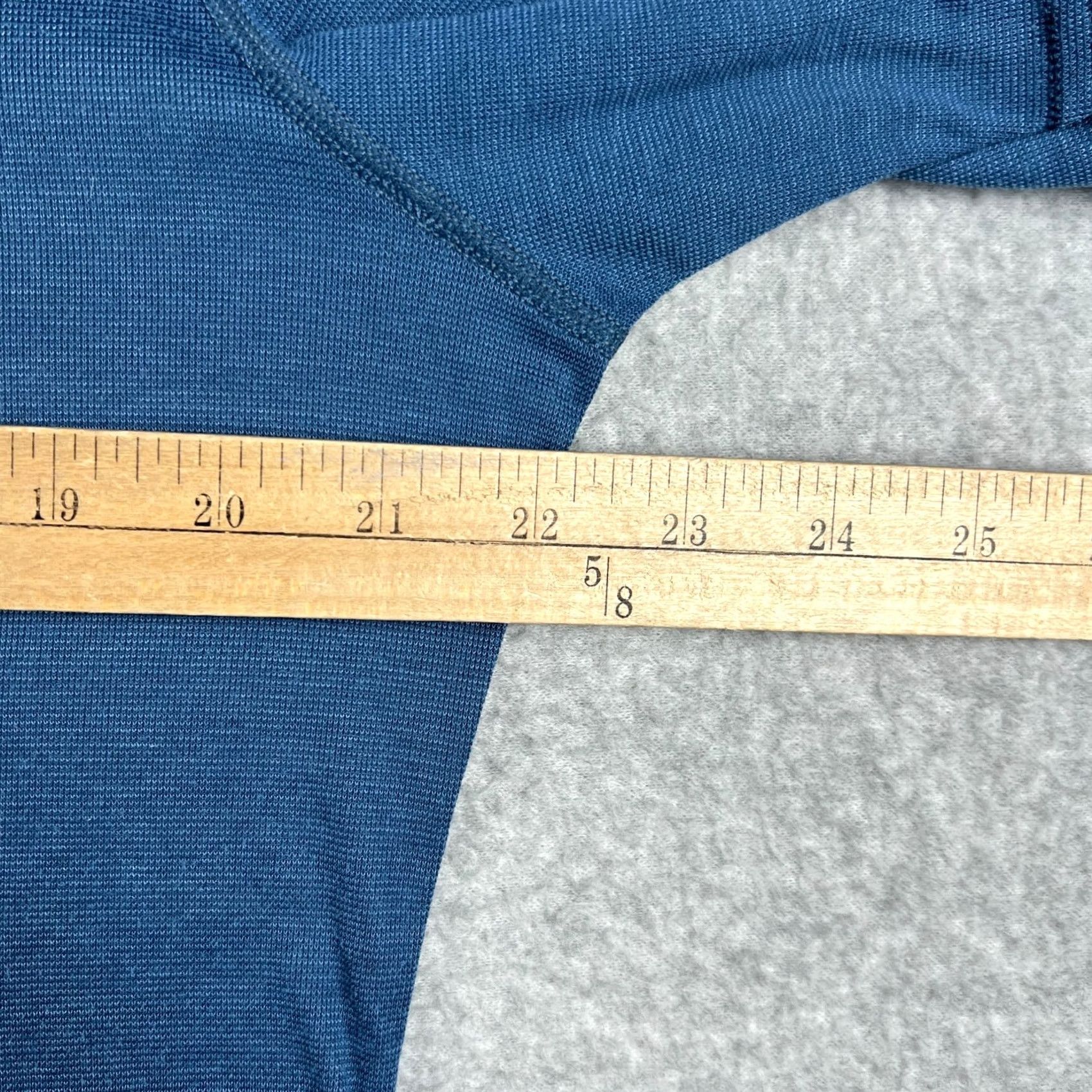 Patagonia Patagonia Capilene Cool Shirt Baselayer XL Men Blue Hiking Trail Active - Lightweight Basic Size US XL / EU 56 / 4 - 6 Thumbnail
