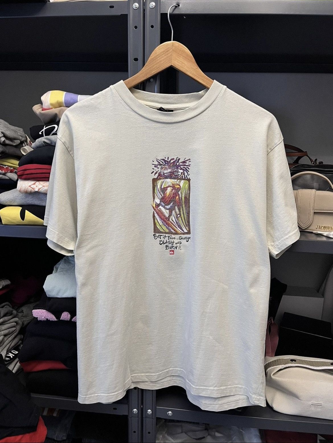 Quiksilver Quiksilver Vintage T-shirt Size US S / EU 44-46 / 1 - 1 Thumbnail