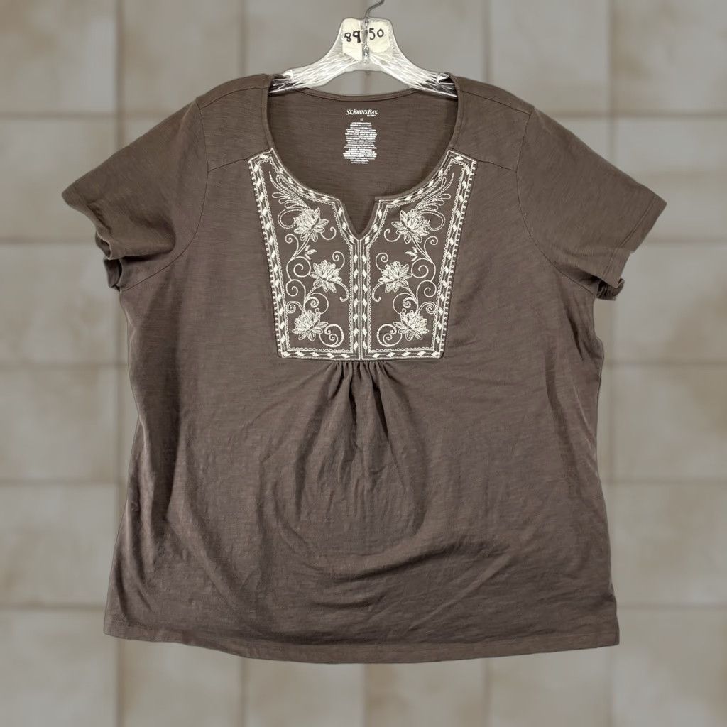 Vintage St. John's Bay Women's T-Shirt 1X Brown Embroidered Daisy Knit Top 100% Cotton Short Sleeve Pullover All Seasons Womens Size XL / US 12-14 / IT 48-50 - 1 Thumbnail