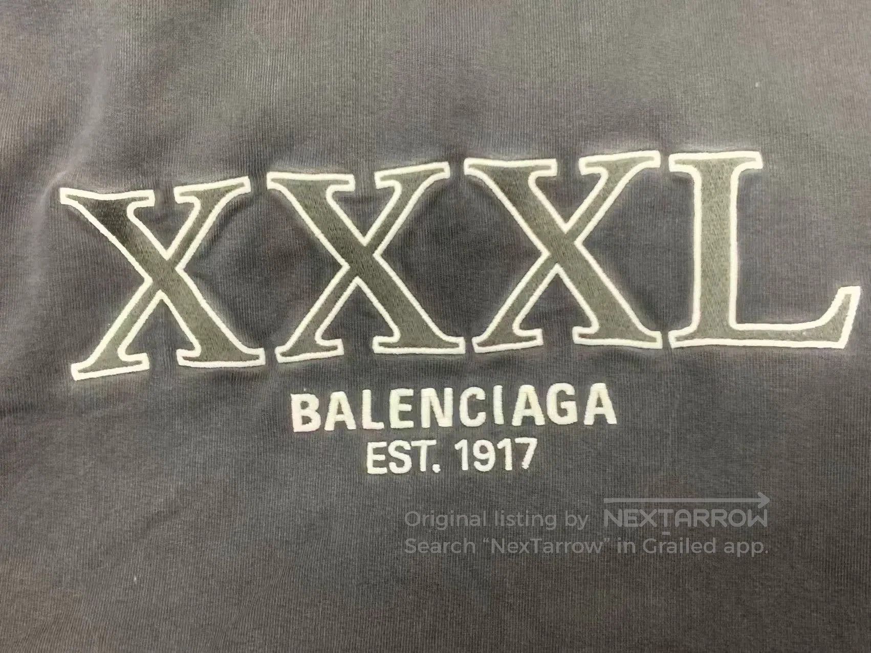 Balenciaga Balenciaga Solid Letter Long-Sleeve Sweatshirt. Size US M / EU 48-50 / 2 - 3 Thumbnail
