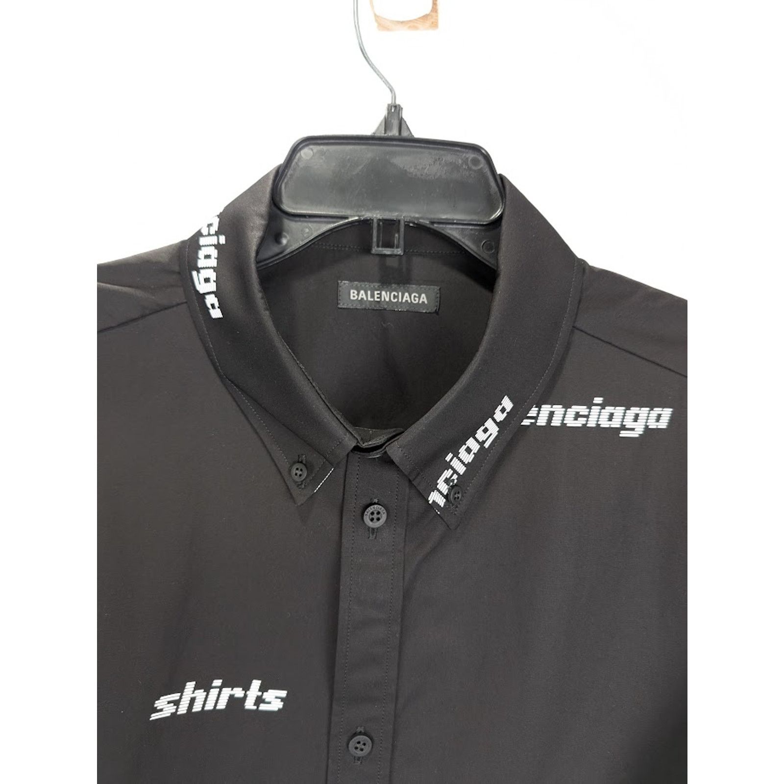 Balenciaga o1rshd1 Shirt Allover Poplin in Black/White Size US S / EU 44-46 / 1 - 3 Thumbnail