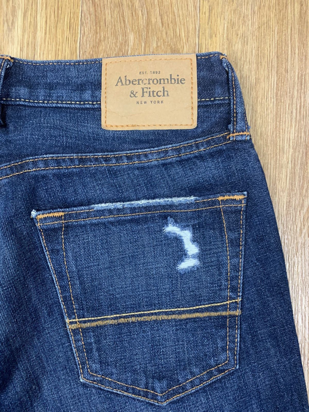 Vintage Abercrombie & Fitch Distressed Faded Denim Grange Y2K Jeans Size US 30 / EU 46 - 8 Thumbnail