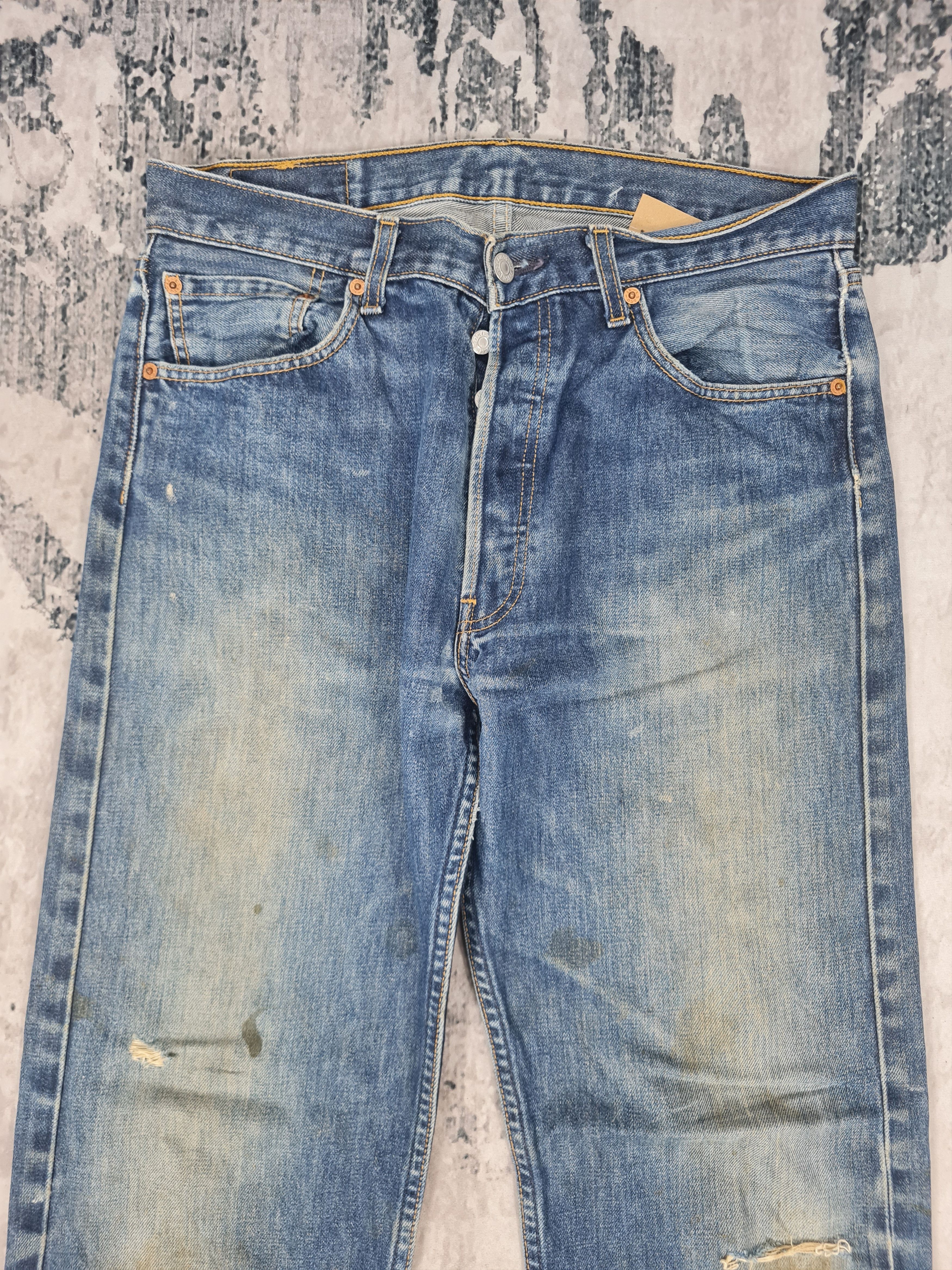 Levi's Vintage LEVIS 501 Ripped Rust Stain Jeans L0394 Size 33X31 Size US 33 - 5 Thumbnail