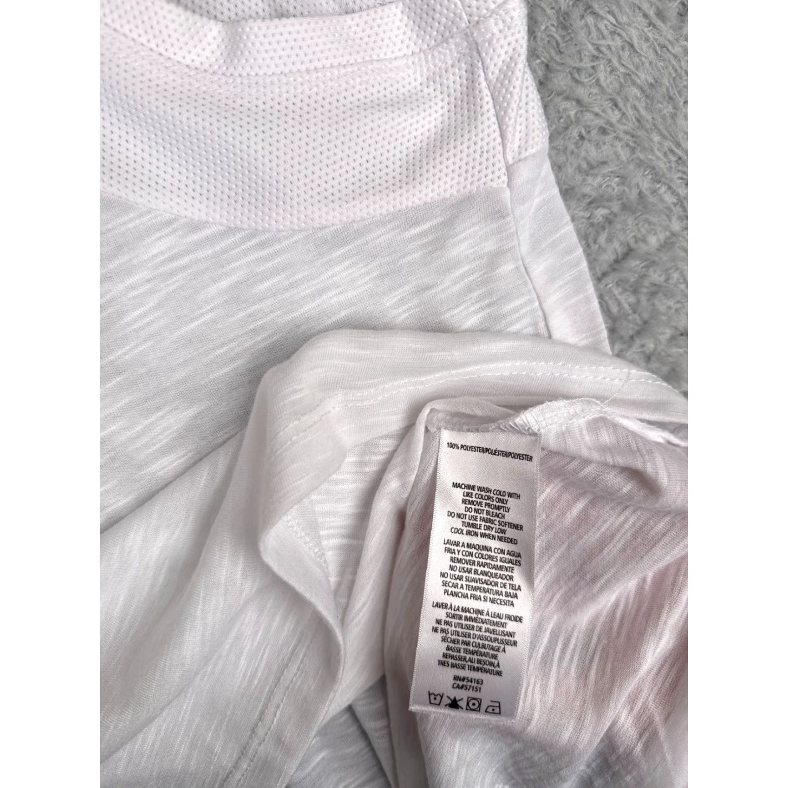 Tommy Hilfiger VINTAGE Tommy Hilfiger Sport Shirt Women Large White Tank Sleeveless Lightweight Open Logo Casual Sleeveless Shirt Womens L White Sports 90s Size L / US 10 / IT 46 - 7 Thumbnail