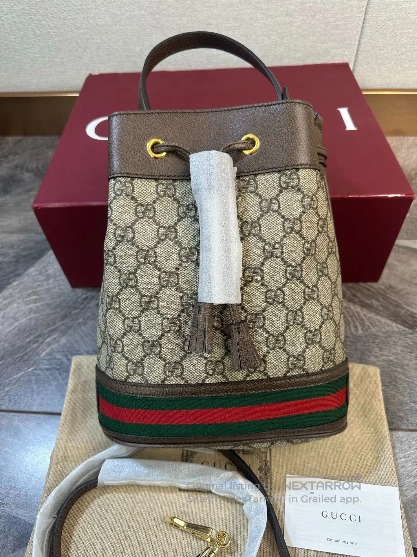 Gucci Gucci GG Monogram Medium Bucket Bag. Size ONE SIZE - 1 Thumbnail