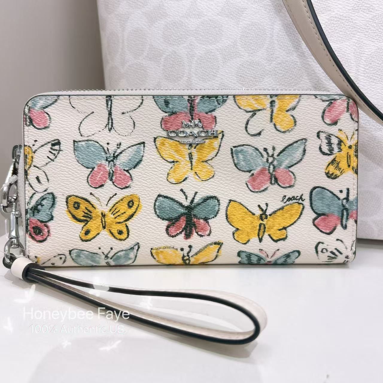 Coach Long Zip Around Wallet With Butterfly Print CAO82 Size ONE SIZE - 1 Thumbnail
