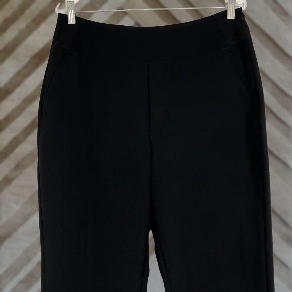 Athleta Athleta Black Tapered Ankle Pants Womens Size 12 Stretch Pull On Trouser Size 34" / US 12 / IT 48 - 1 Thumbnail