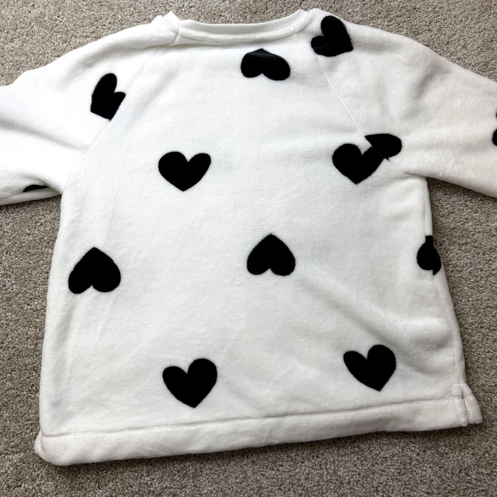 Loft LOFT Sweater Womens Medium White Crew Neck Fleece Heart Print Pullover Size M / US 6-8 / IT 42-44 - 5 Thumbnail