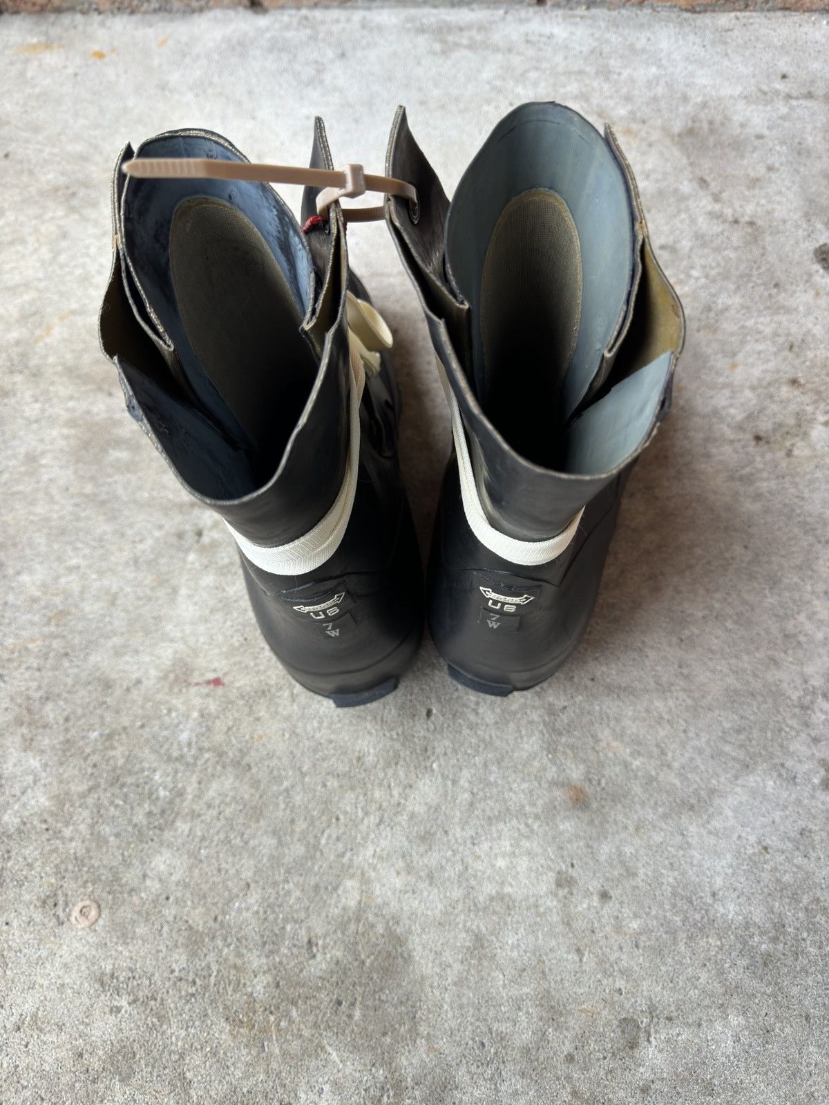 Vintage 1970s/80s Vintage Rubber Bunny / Mickey Boots Size US 10.5 / EU 43-44 - 11 Thumbnail