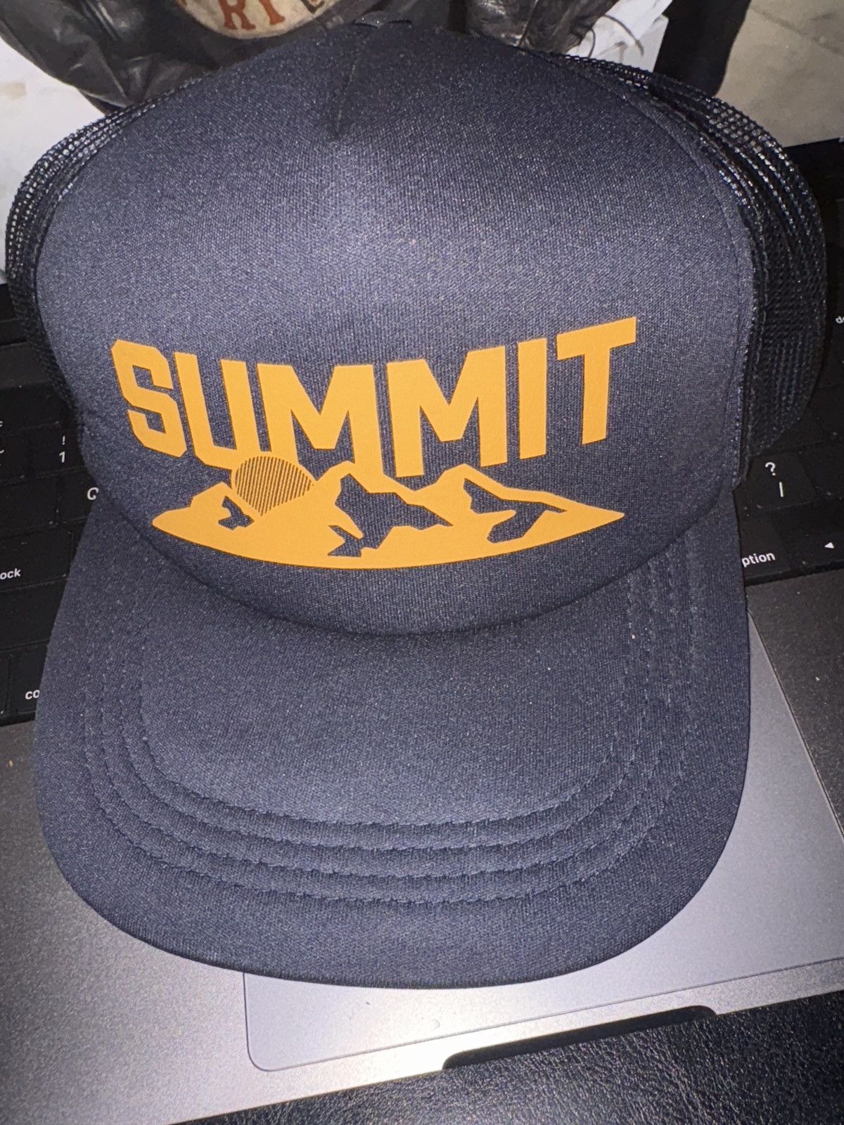 Gap Vintage gap trucker hat Size ONE SIZE - 1 Thumbnail