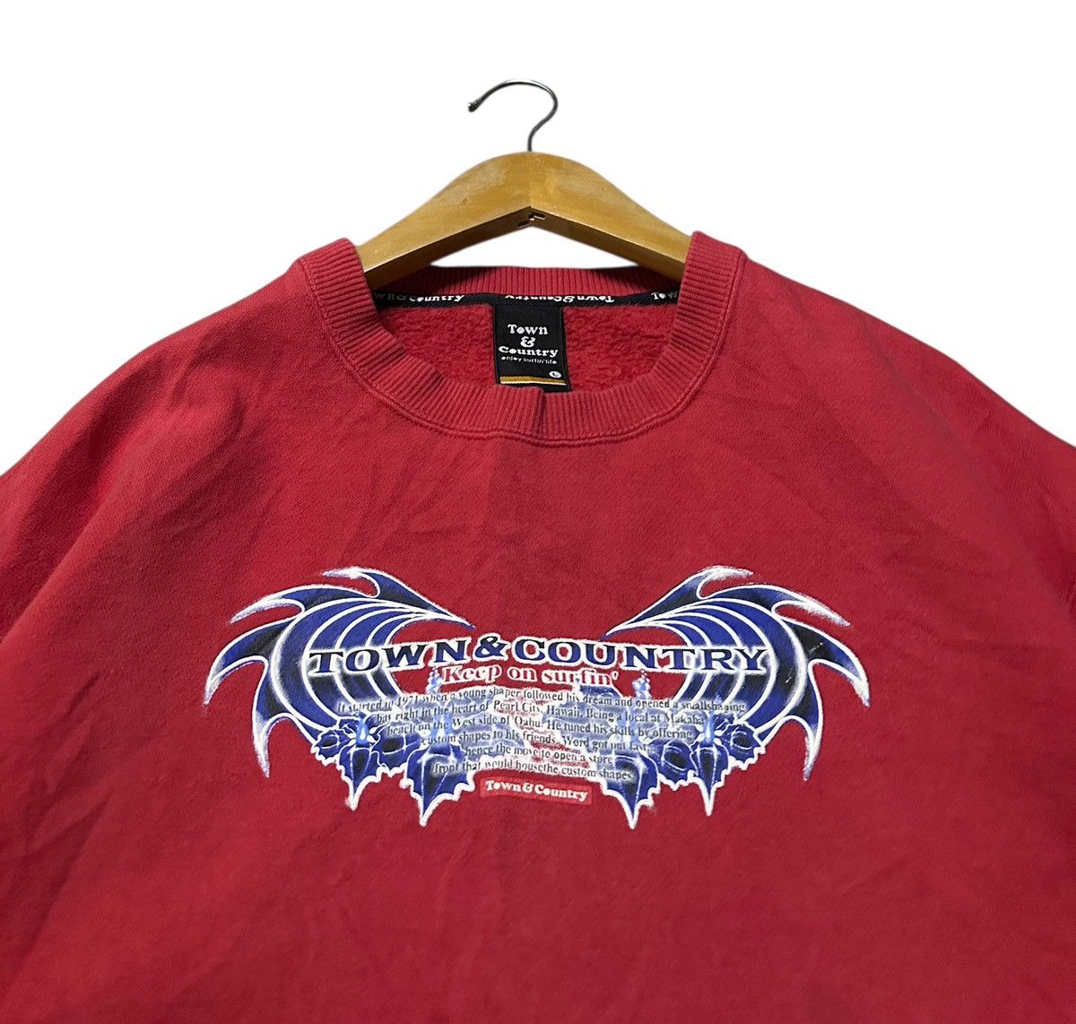 Vintage vintage Town & Country "Surfin Life" graphic sweatshirt. Size US L / EU 52-54 / 3 - 4 Thumbnail
