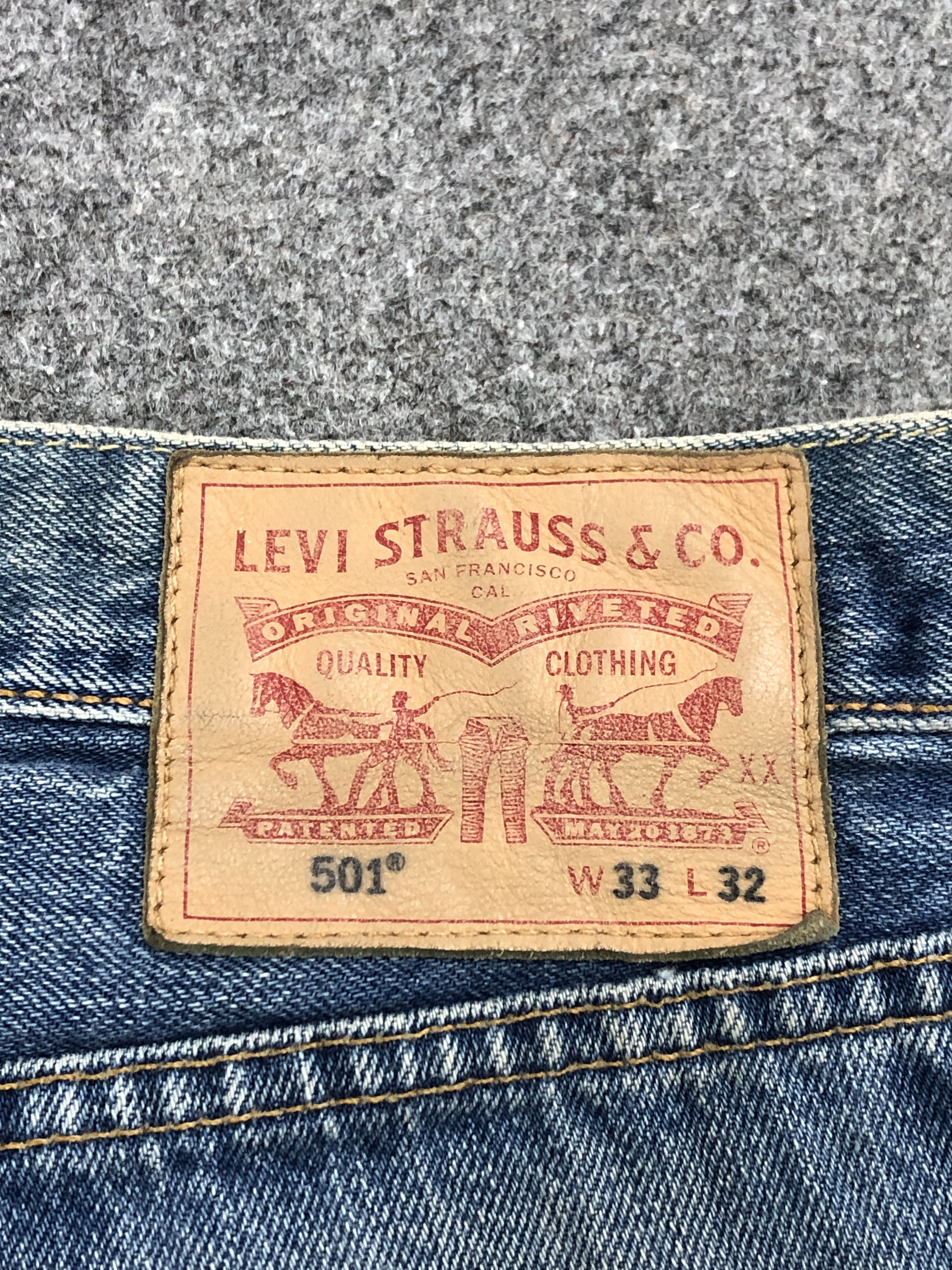 Levi's × Vintage Vintage Levis 501 Faded Blue Denim Jeans Size US 32 / EU 48 - 5 Thumbnail