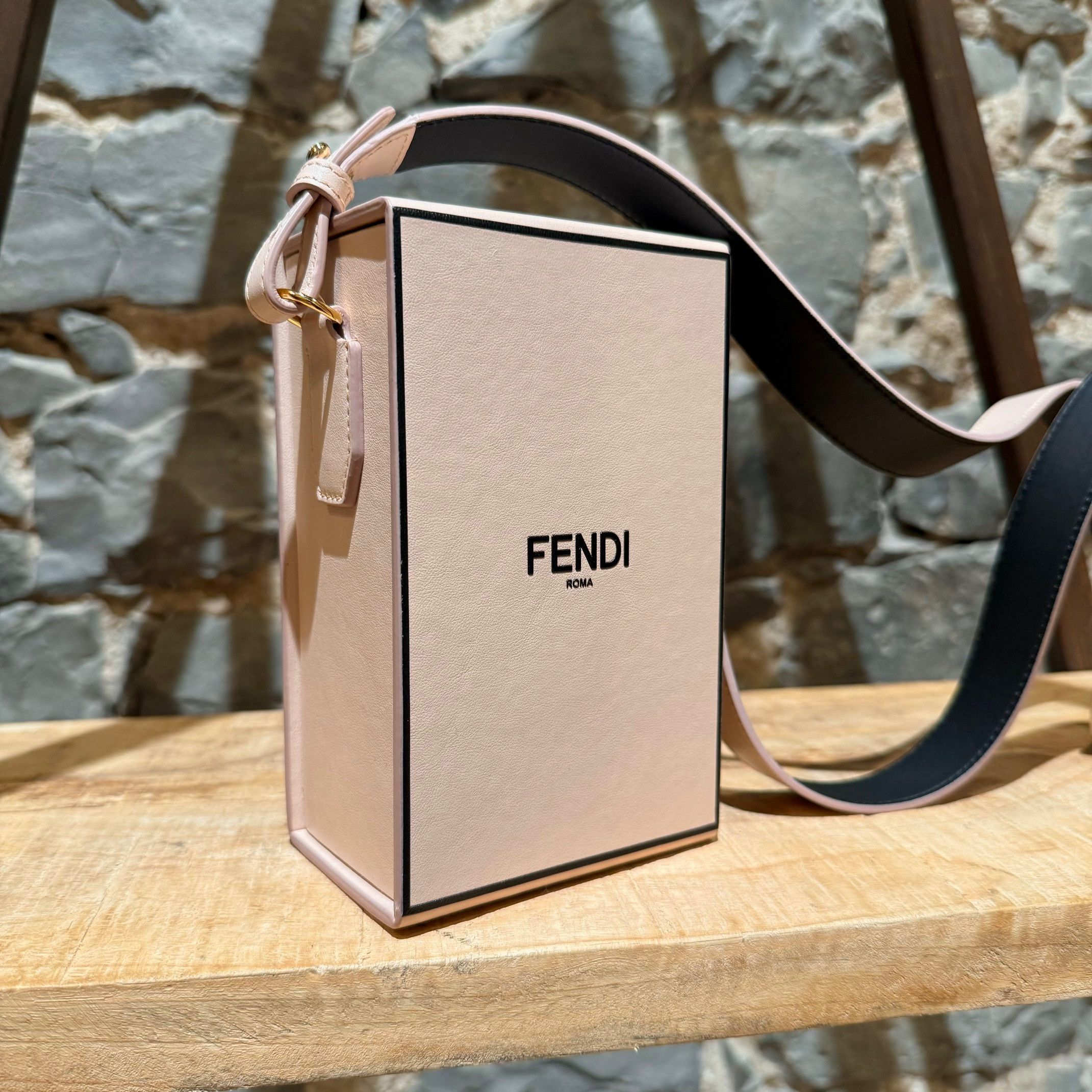 Fendi Fendi 2021 Runway Pink Vertical Box Logo Crossbody Bag Size ONE SIZE - 2 Thumbnail