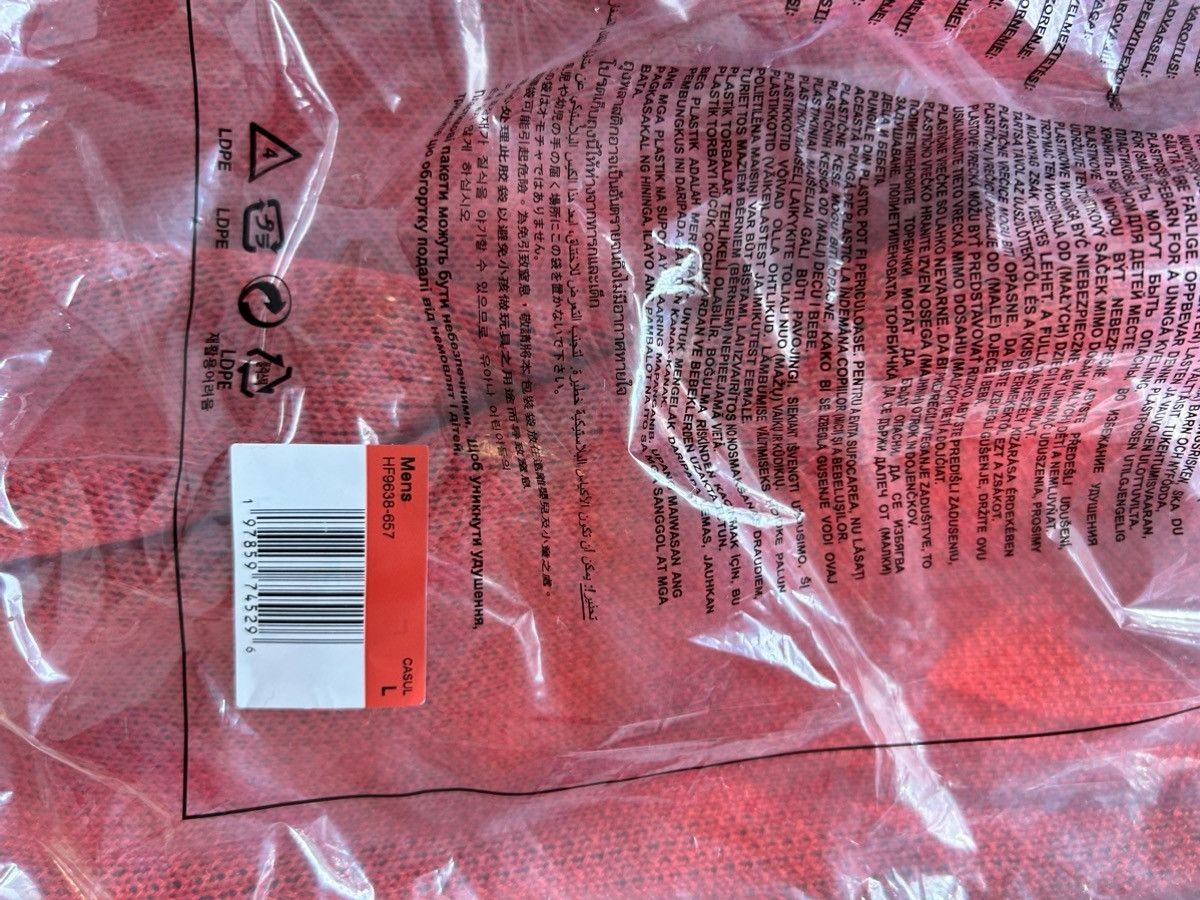 Nike × Supreme Red sweater vest Size US L / EU 52-54 / 3 - 10 Thumbnail