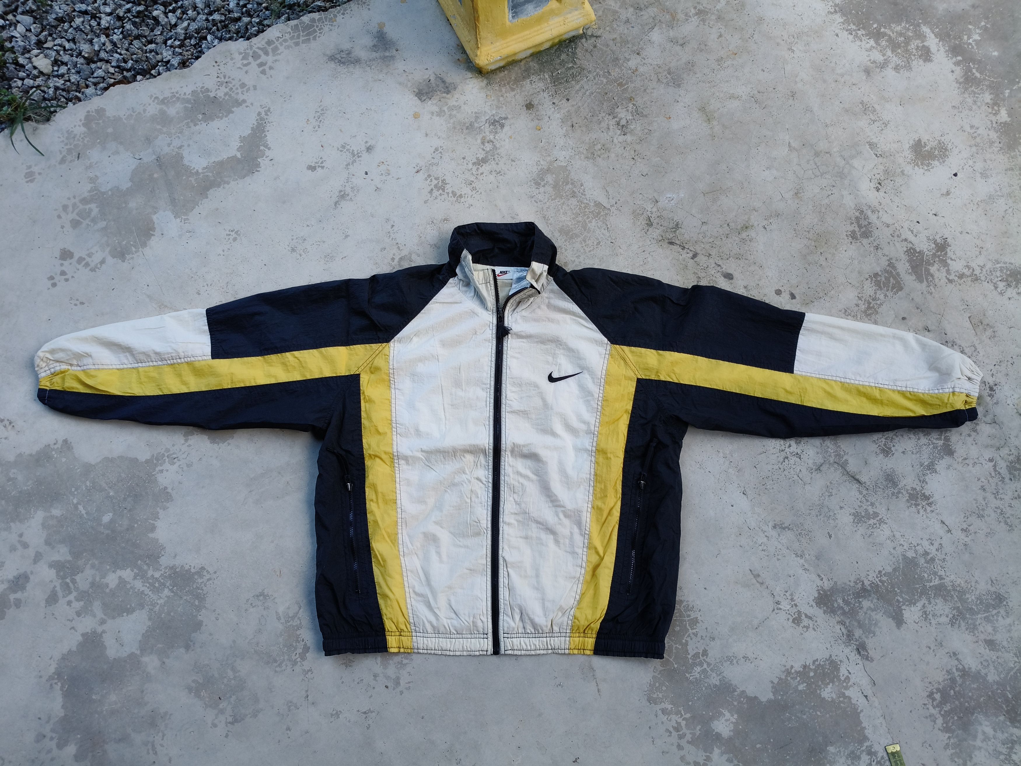 Nike Vintage Nike Swoosh Big Logo Size US S / EU 44-46 / 1 - 3 Thumbnail