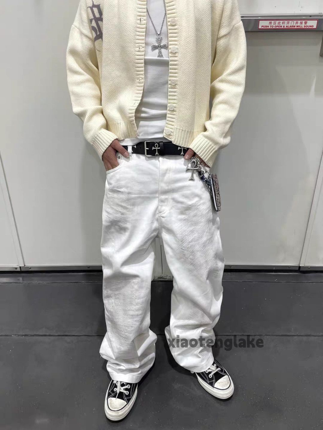 Jean xz utility loose baggy stain paint punk grunge cargo jeans Size US 32 / EU 48 - 2 Thumbnail