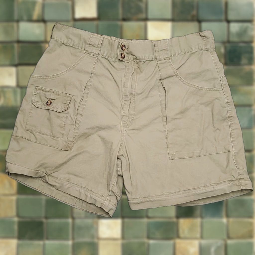Vintage Cabelas Cargo Shorts Mens 40 Green Outdoor Cargo Pleated Utility Outdoors READ Shirt Mens 40 Green Outdoor Casual Belt Loops Zip Cargo Pocket Finalize Size US 40 / EU 56 - 1 Thumbnail
