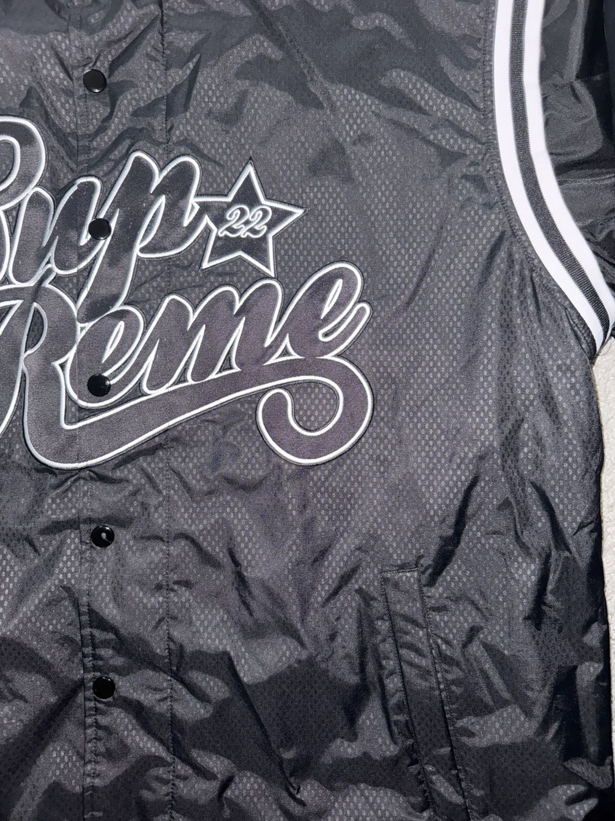 Supreme Supreme x Mitchell & Ness Quilted Sports Jacket (BLK) Size US L / EU 52-54 / 3 - 3 Thumbnail