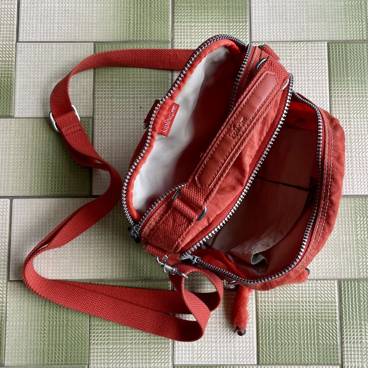 Japanese Brand 🔥 RARE KIPLING CANDY 2-WAY CROSSBODY Size ONE SIZE - 10 Thumbnail
