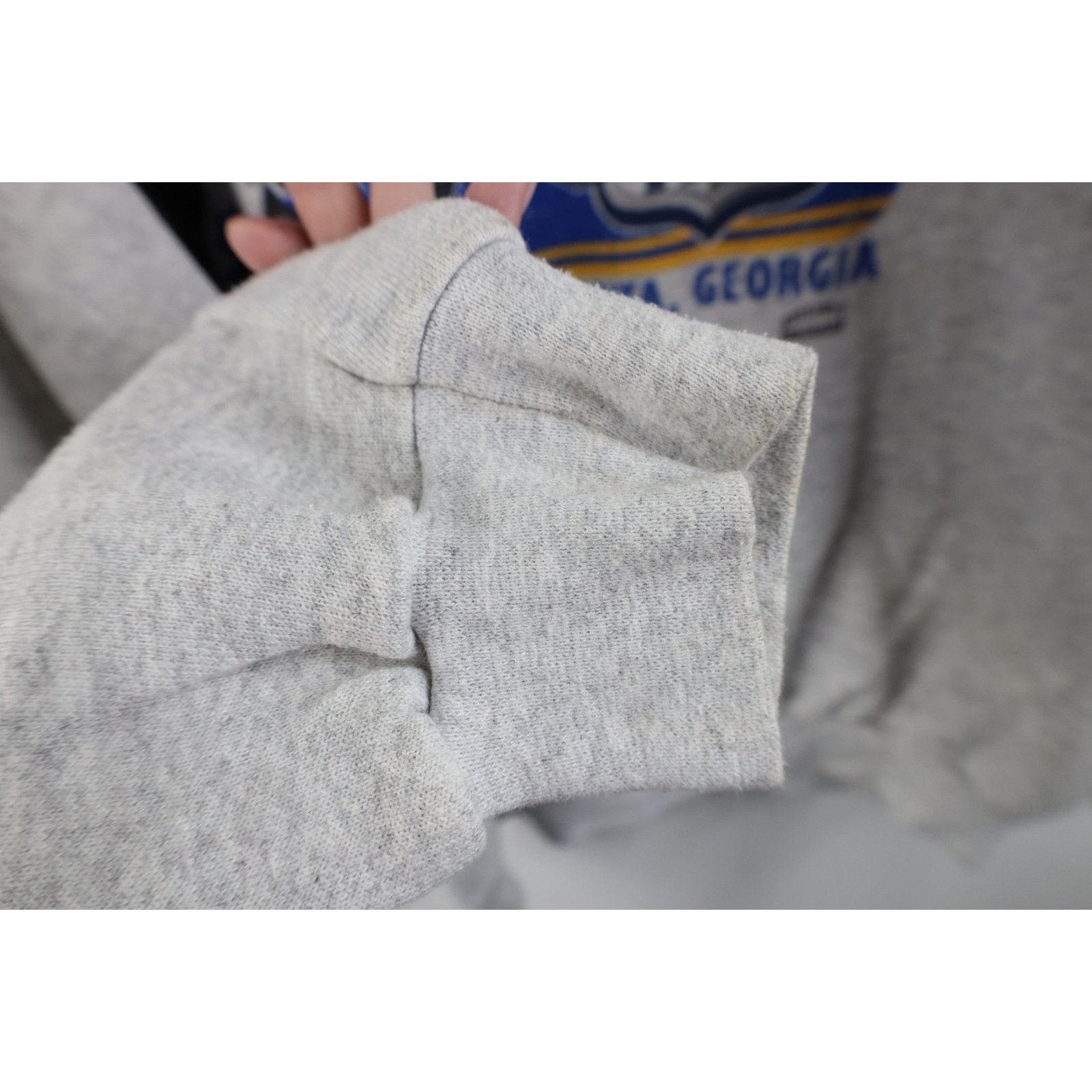 Vintage Vintage 2000 Super Bowl Champs St Louis Rams Sweatshirt Size US XL / EU 56 / 4 - 8 Thumbnail