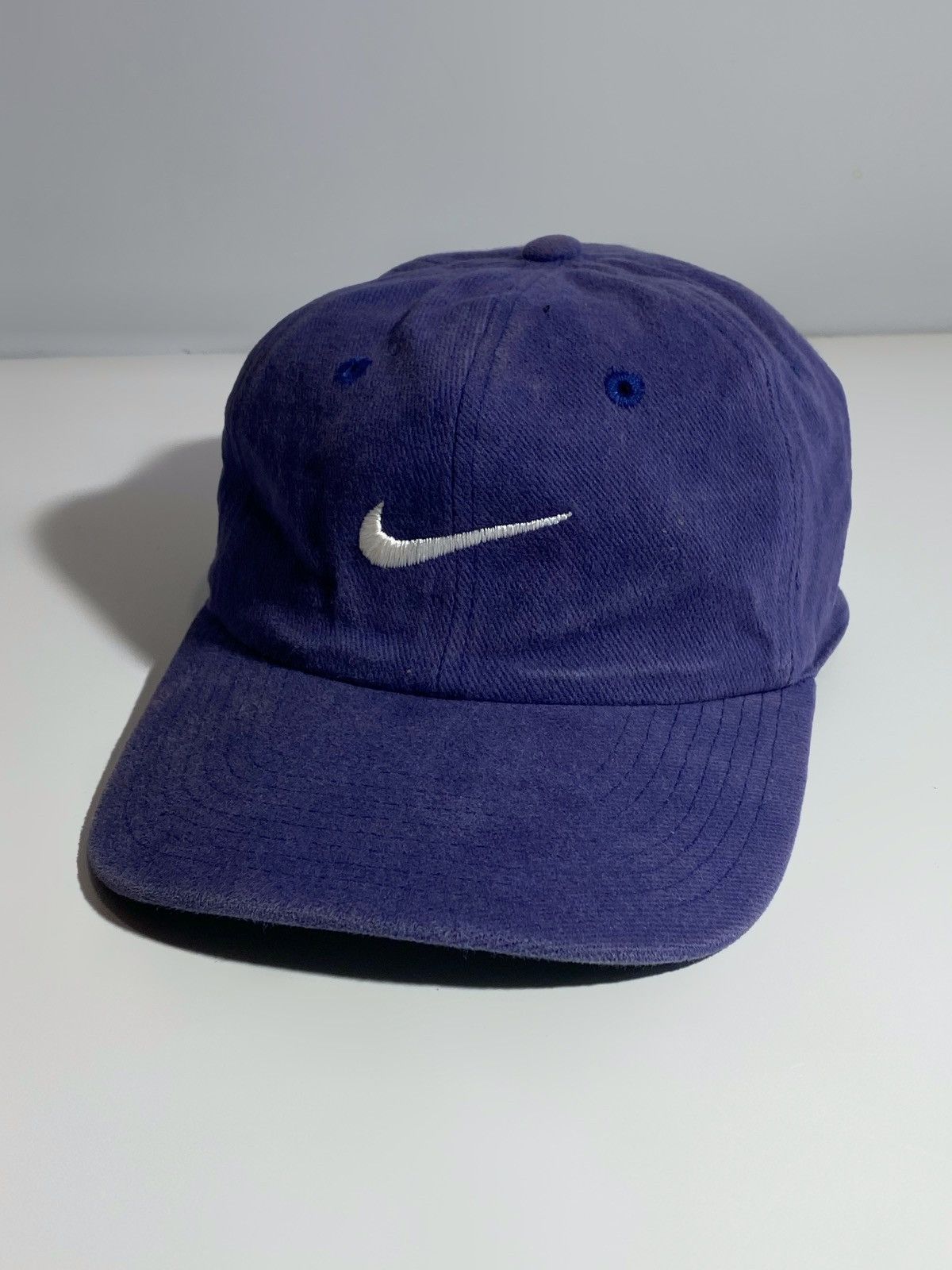 Nike Vintage 90s Nike Swoosh Logo Cap Size ONE SIZE - 1 Thumbnail