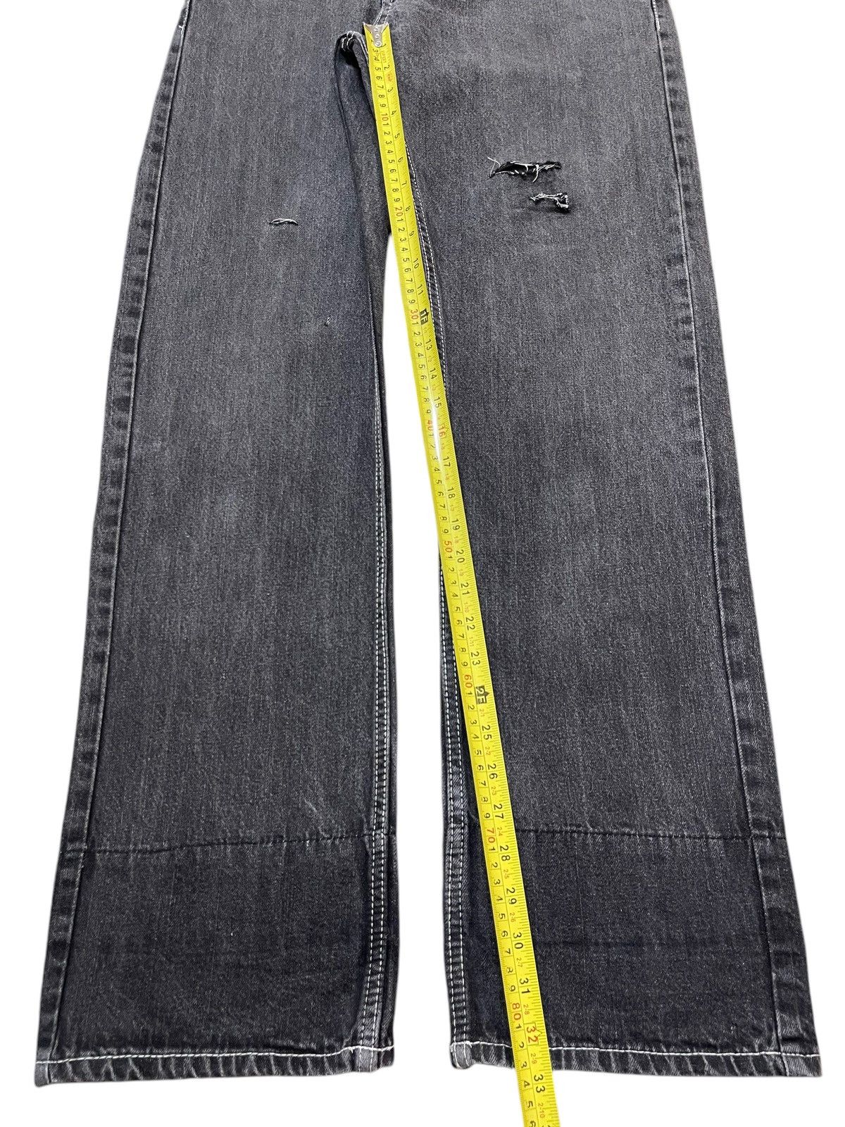 One Piece Vintage Japan One Piece Tony Chopper Distress Loose Jeans Size US 31 - 14 Thumbnail