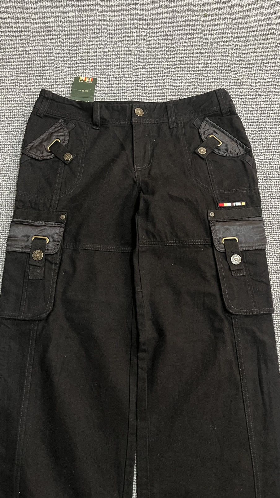 Japanese Brand Vintage Japanese Brand Crux Cargo Black pant size 32 x 30 Size US 32 / EU 48 - 3 Thumbnail