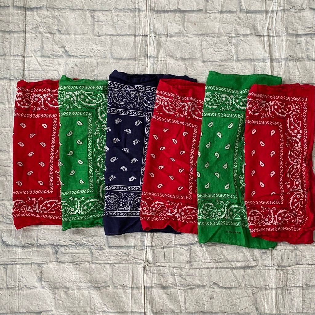 Other Bandana 6 bundle 3 red 1 navy blue & 2 green 19” Size ONE SIZE - 1 Thumbnail