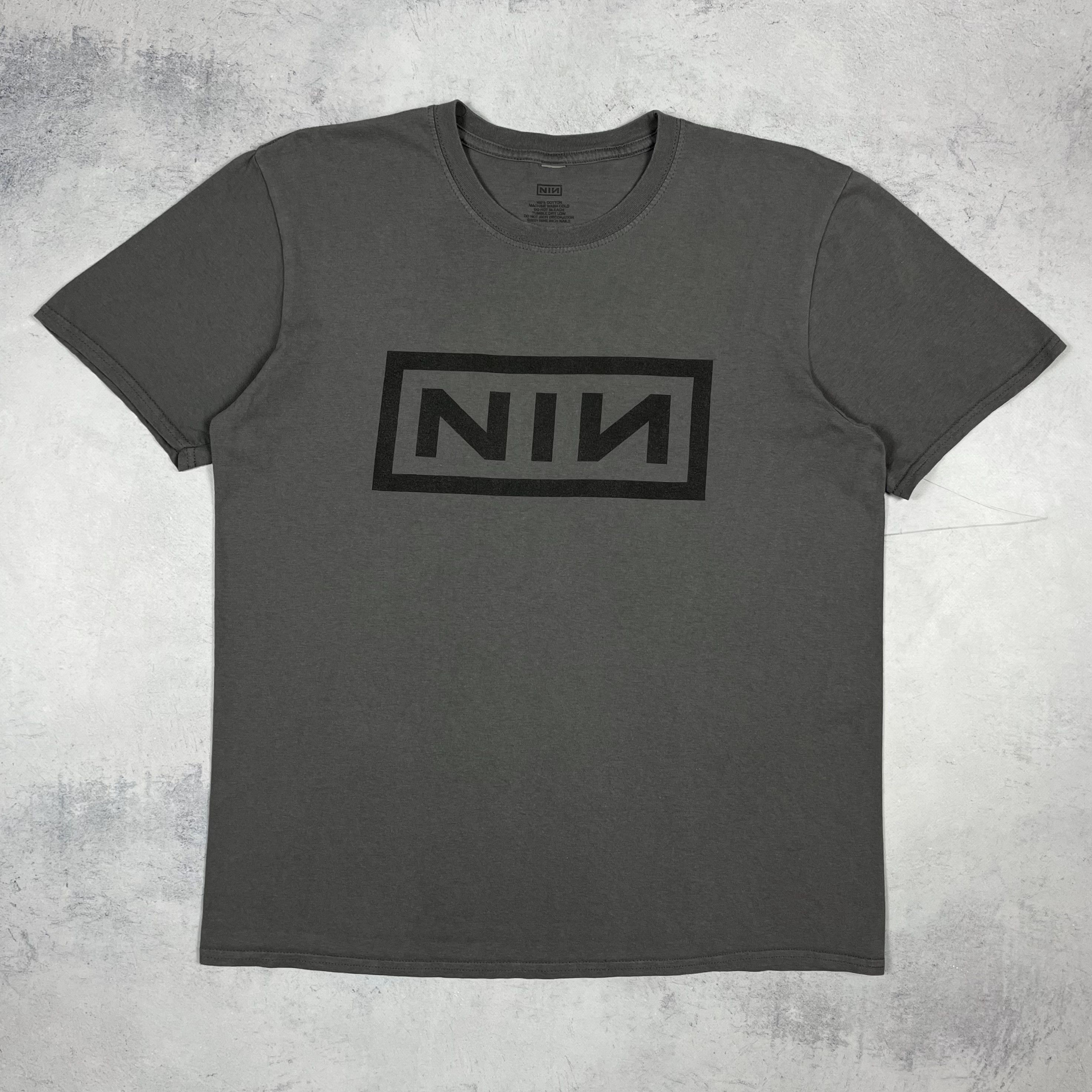 Band Tees Vintage Nine Inch Nails NIN Rock Band T Shirt 00’s Size US M / EU 48-50 / 2 - 3 Thumbnail