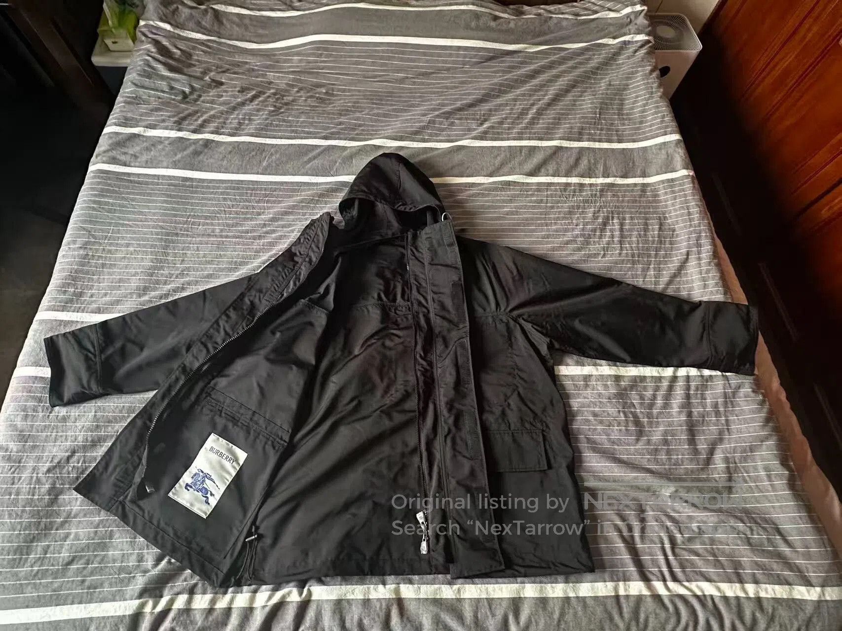 Burberry Burberry 3. Size US M / EU 48-50 / 2 - 3 Thumbnail